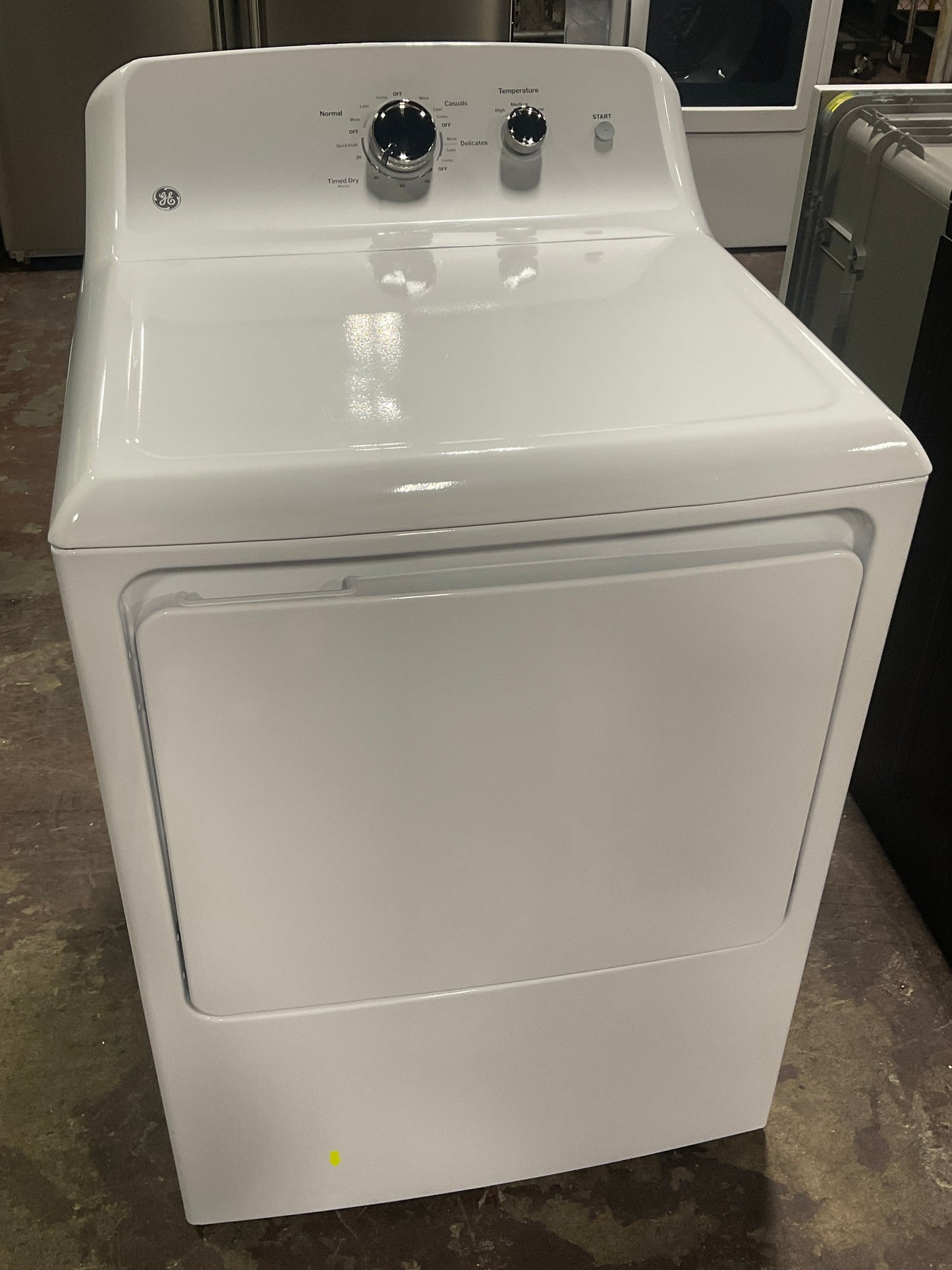 Front view, door closed