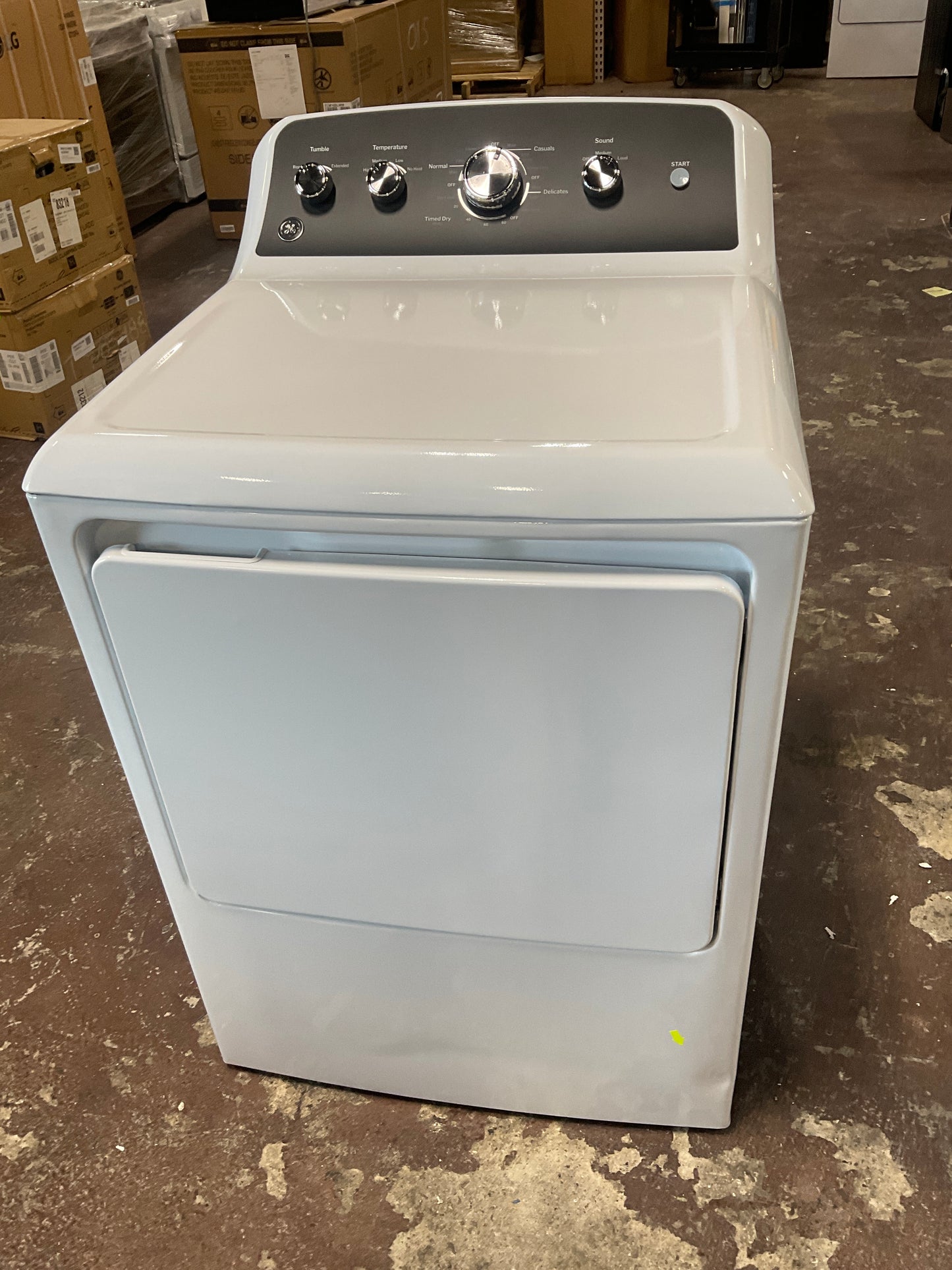 Front view, door closed