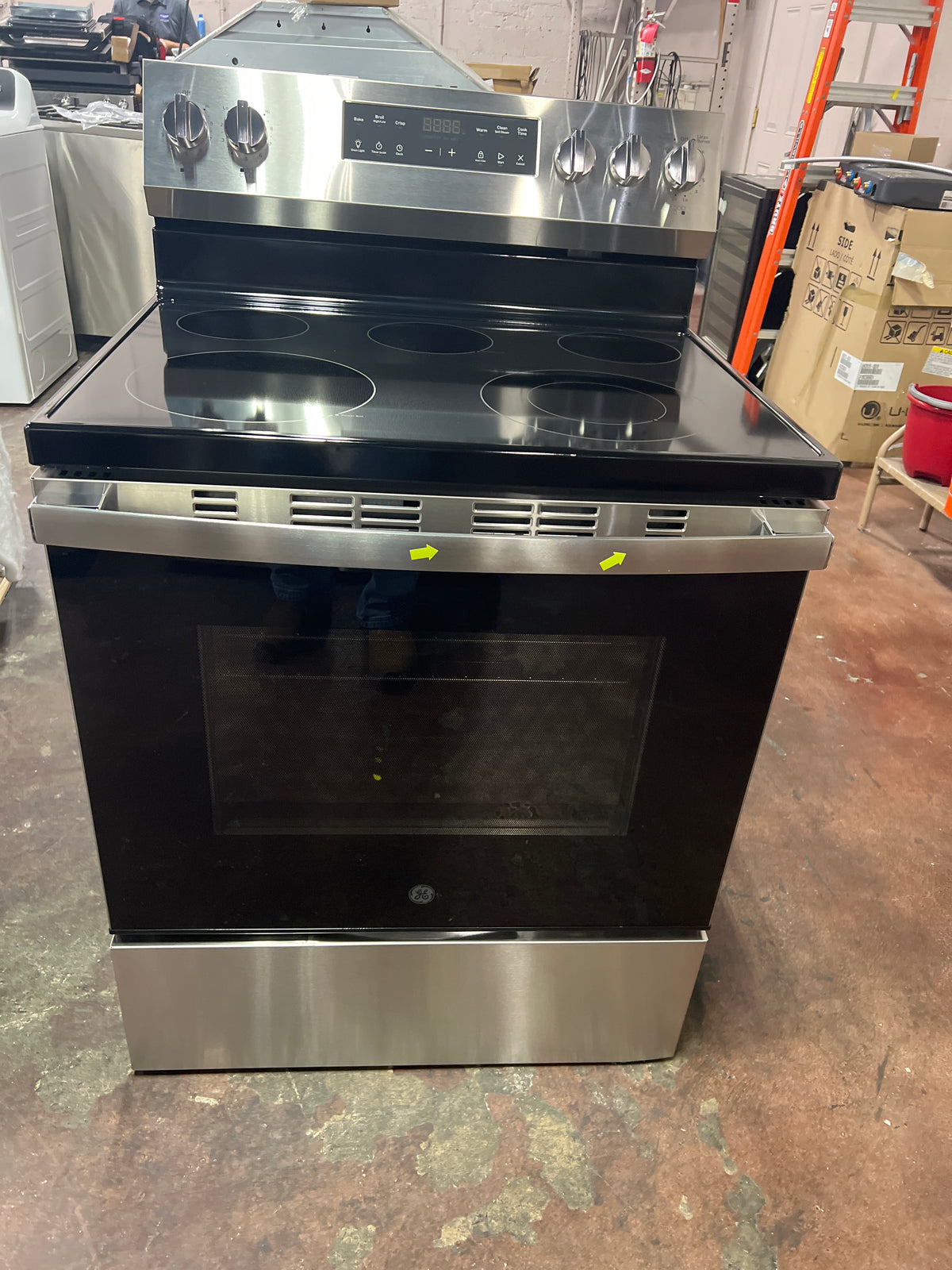 Front view, oven-door closed