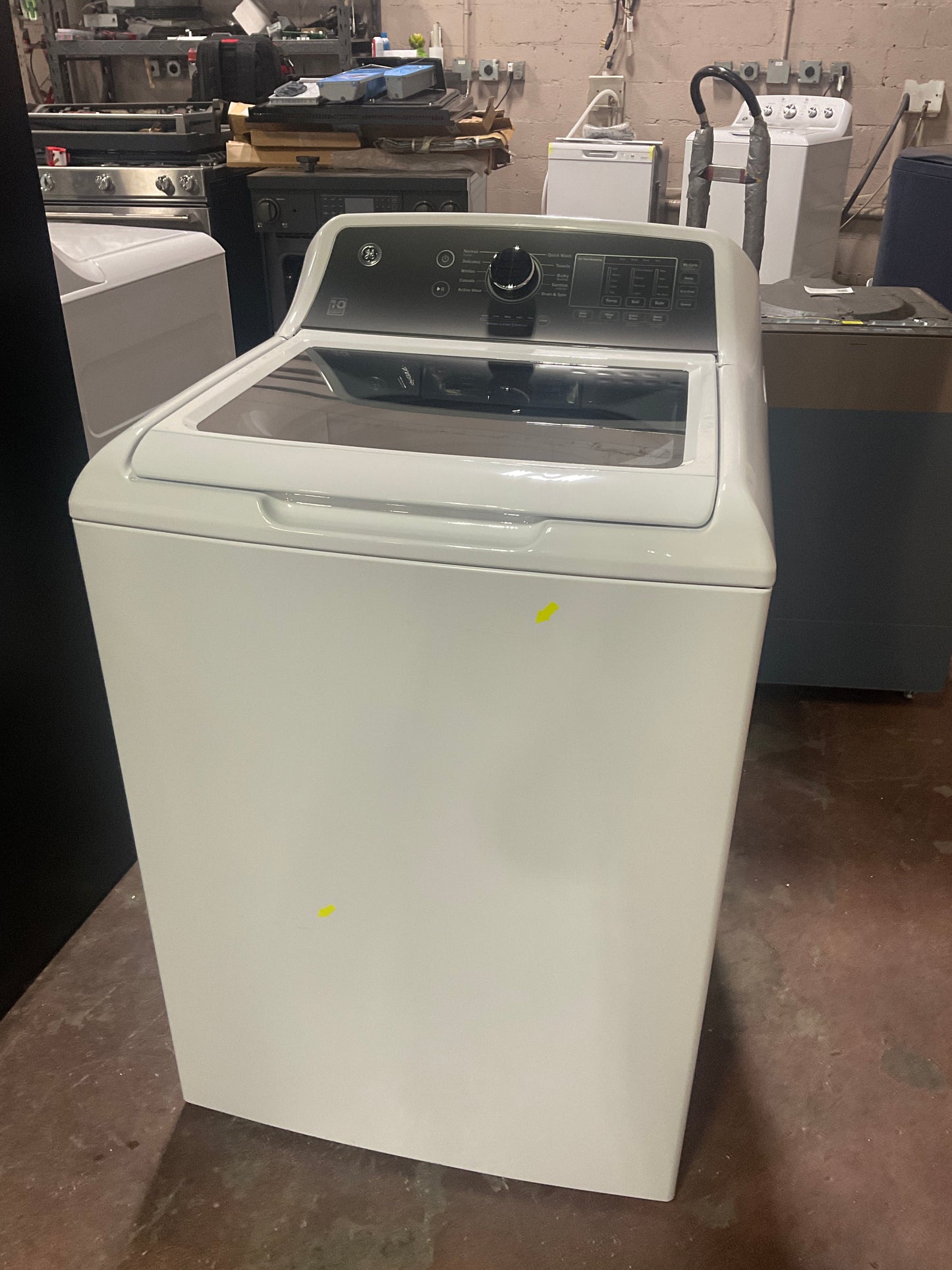 Front view, door closed