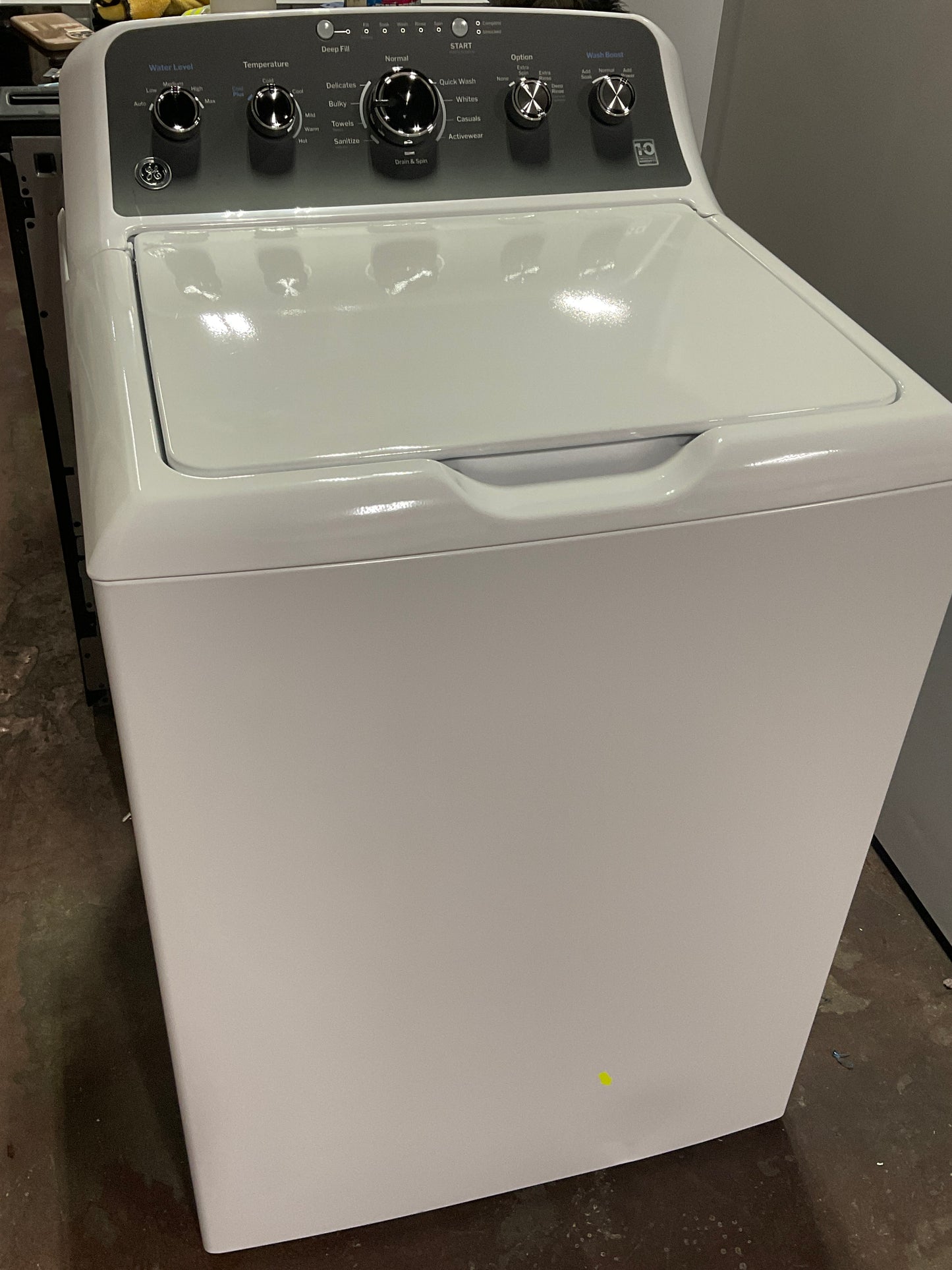 Front view, door closed