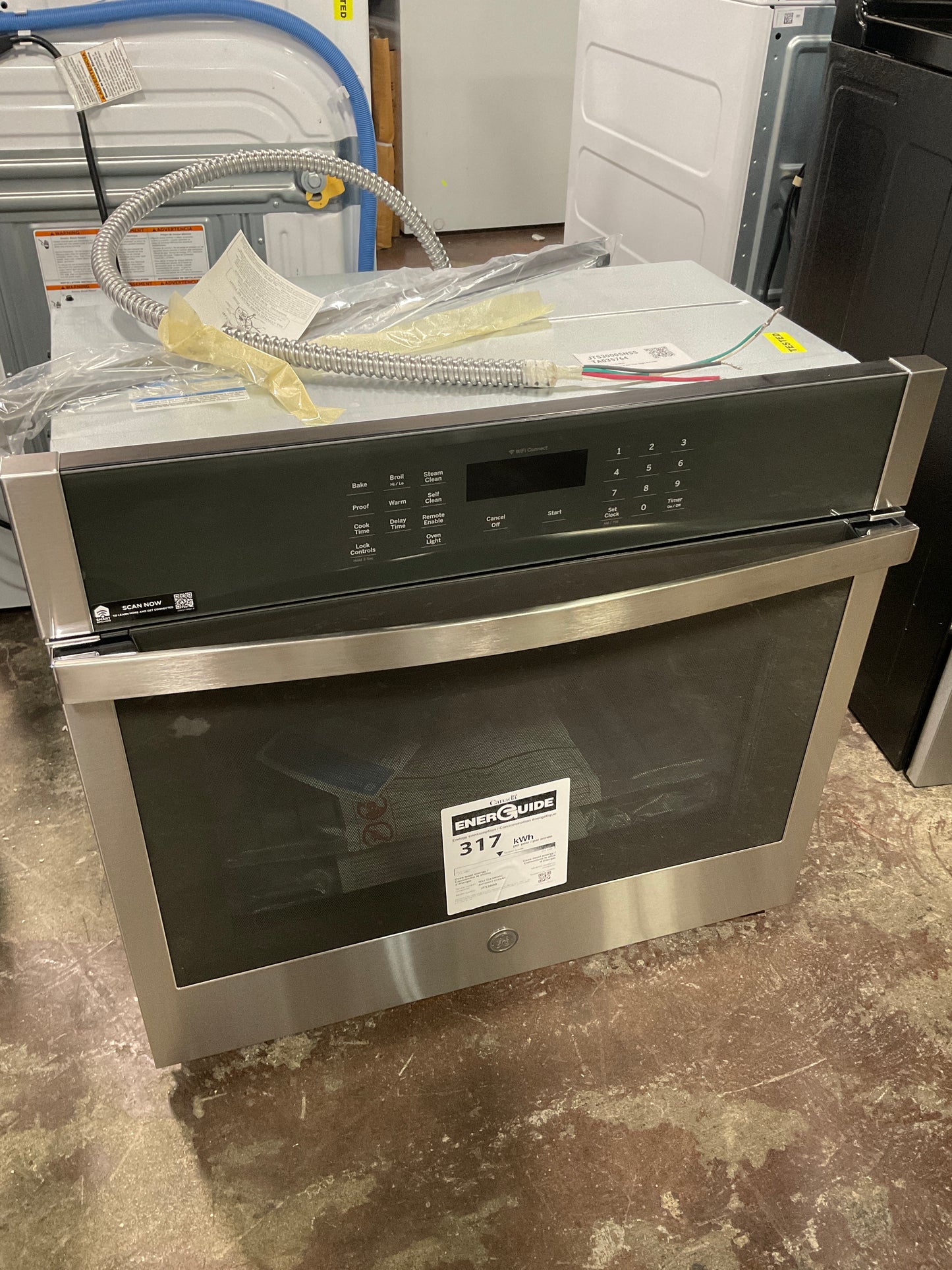 Front view, door closed