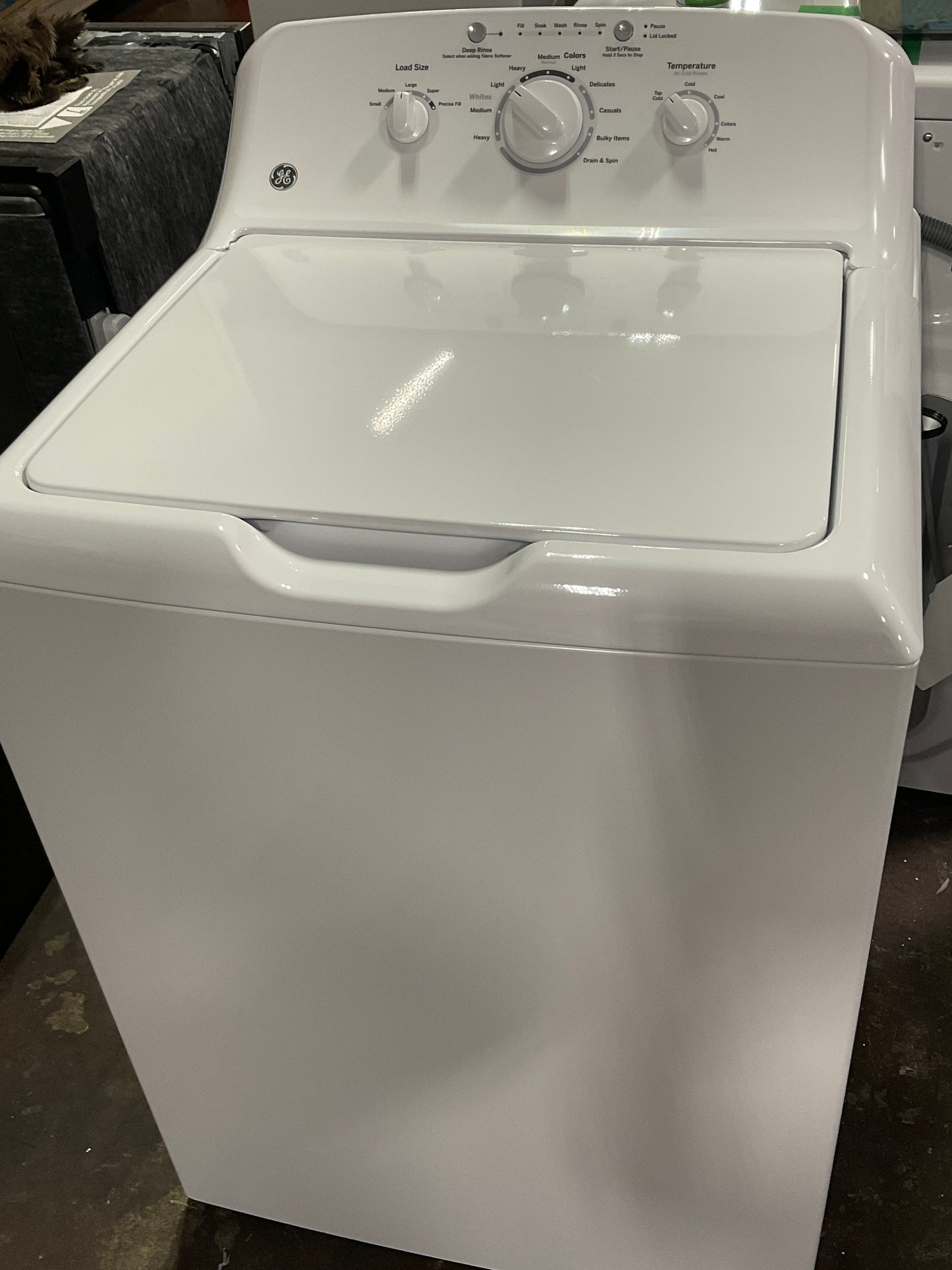 Front view, door closed