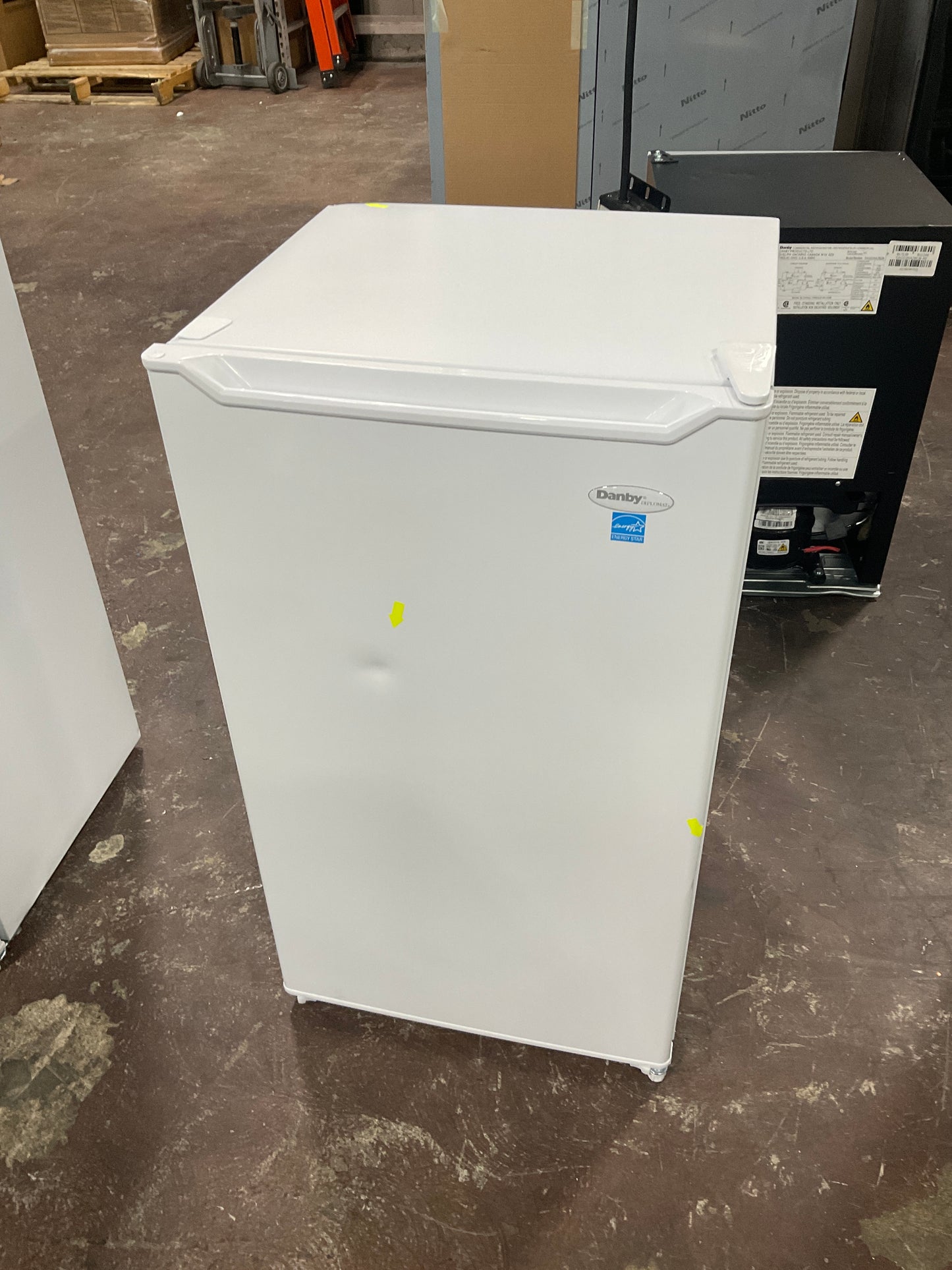 Front view, door closed