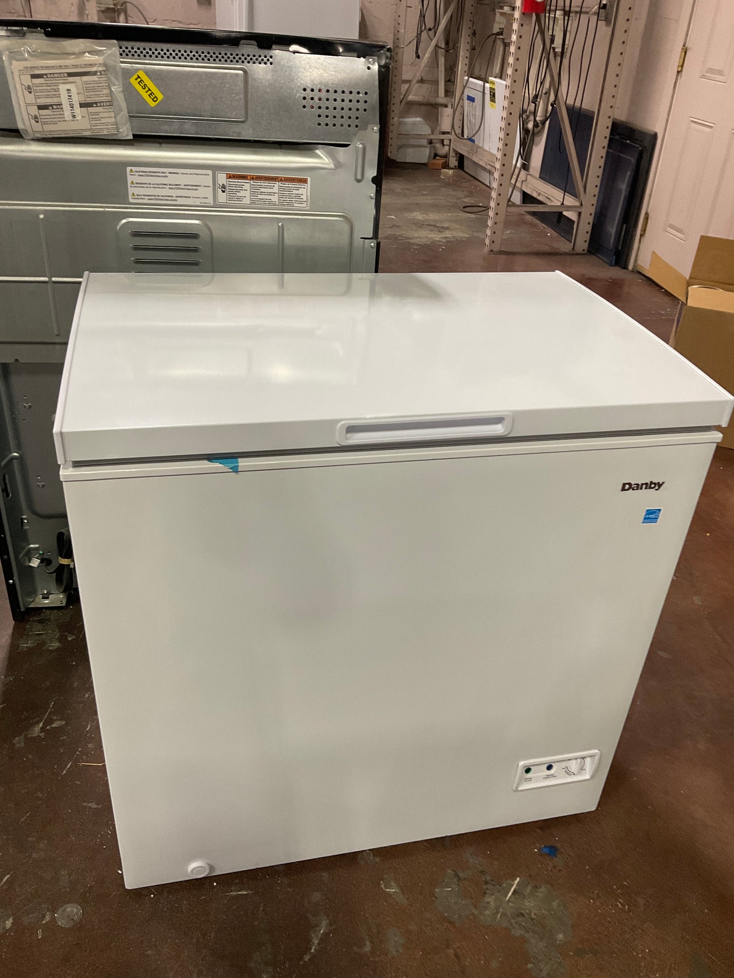 Front view, door closed