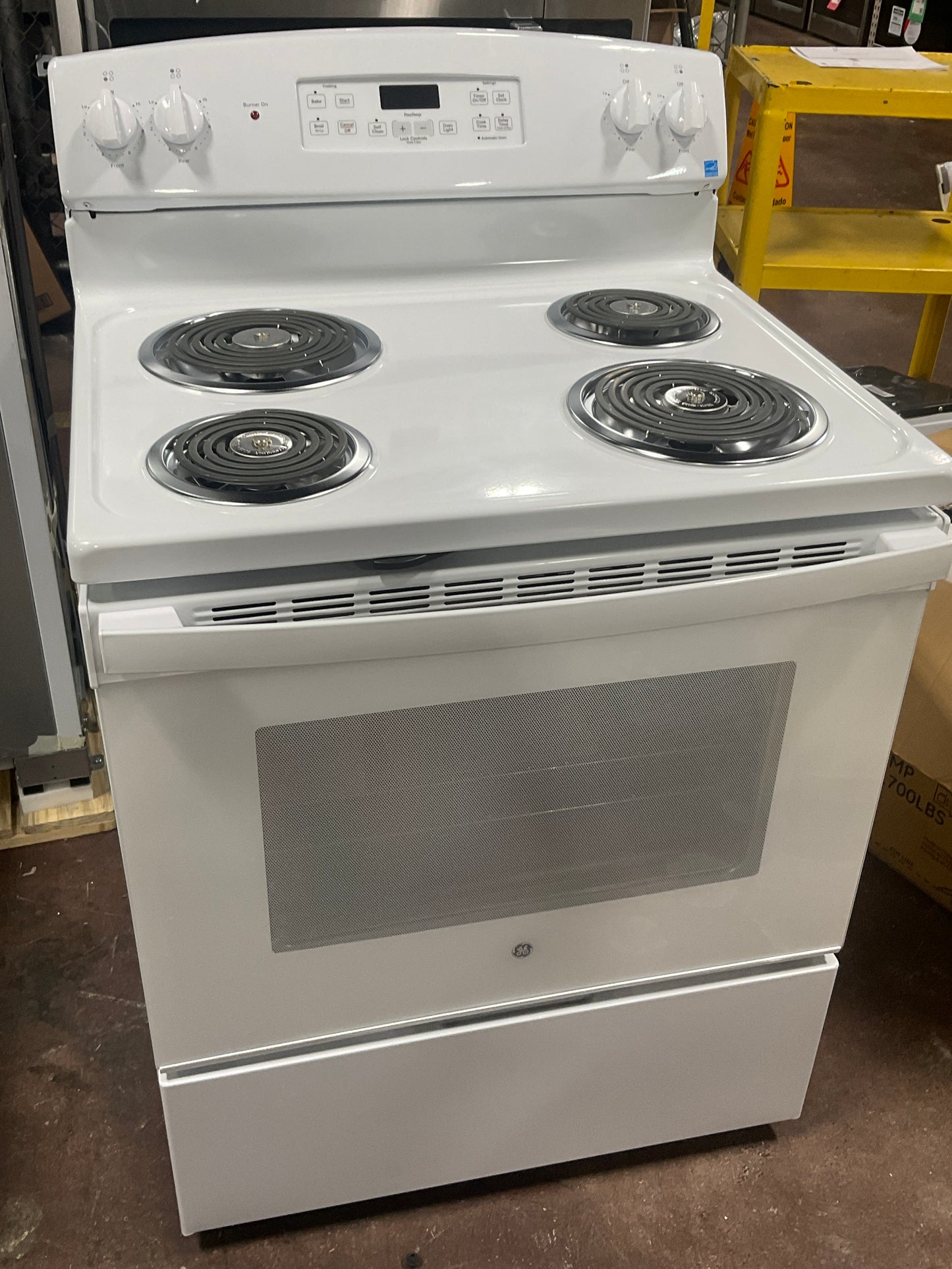 Front view, oven-door closed