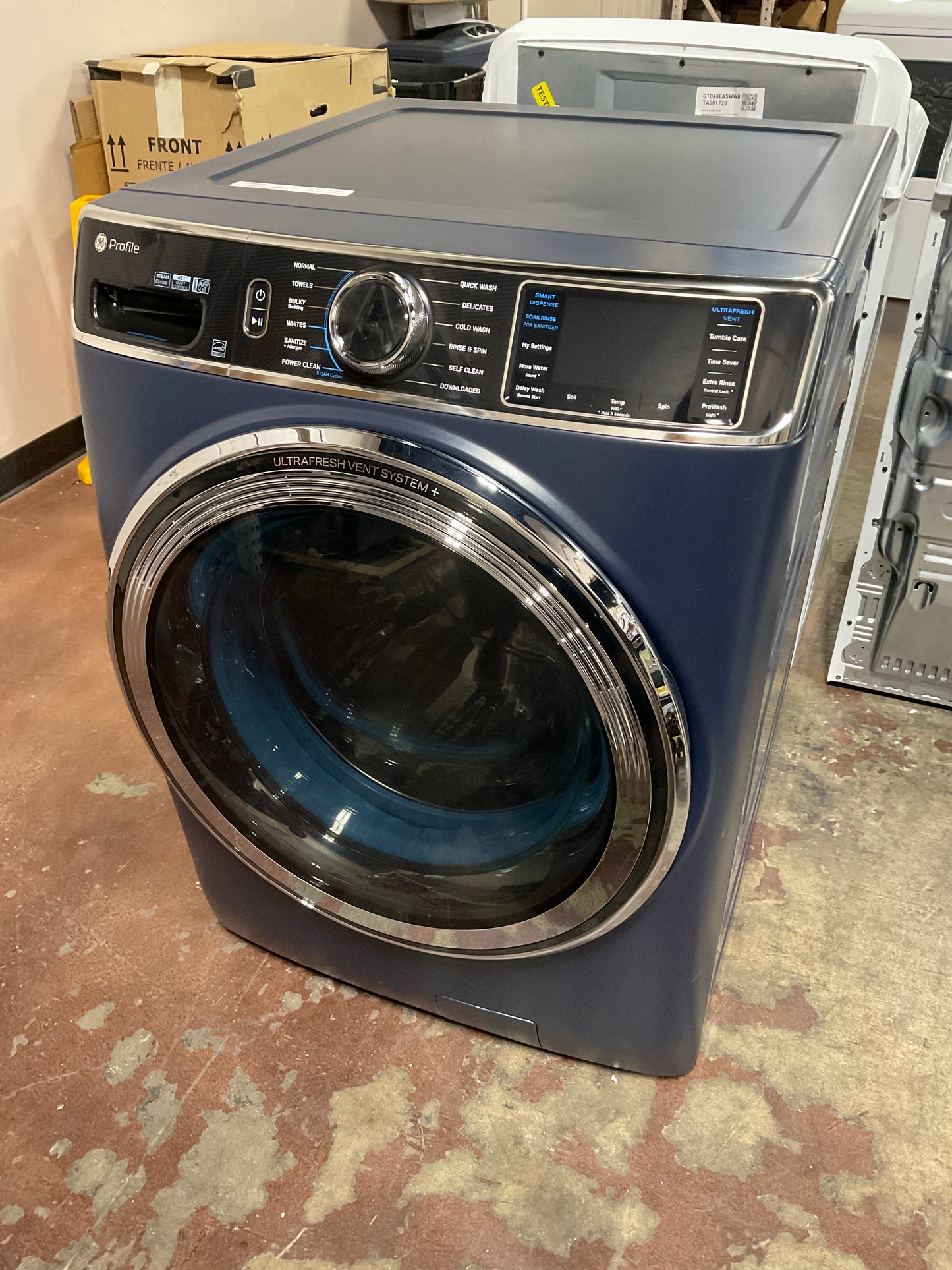 Front view, door closed