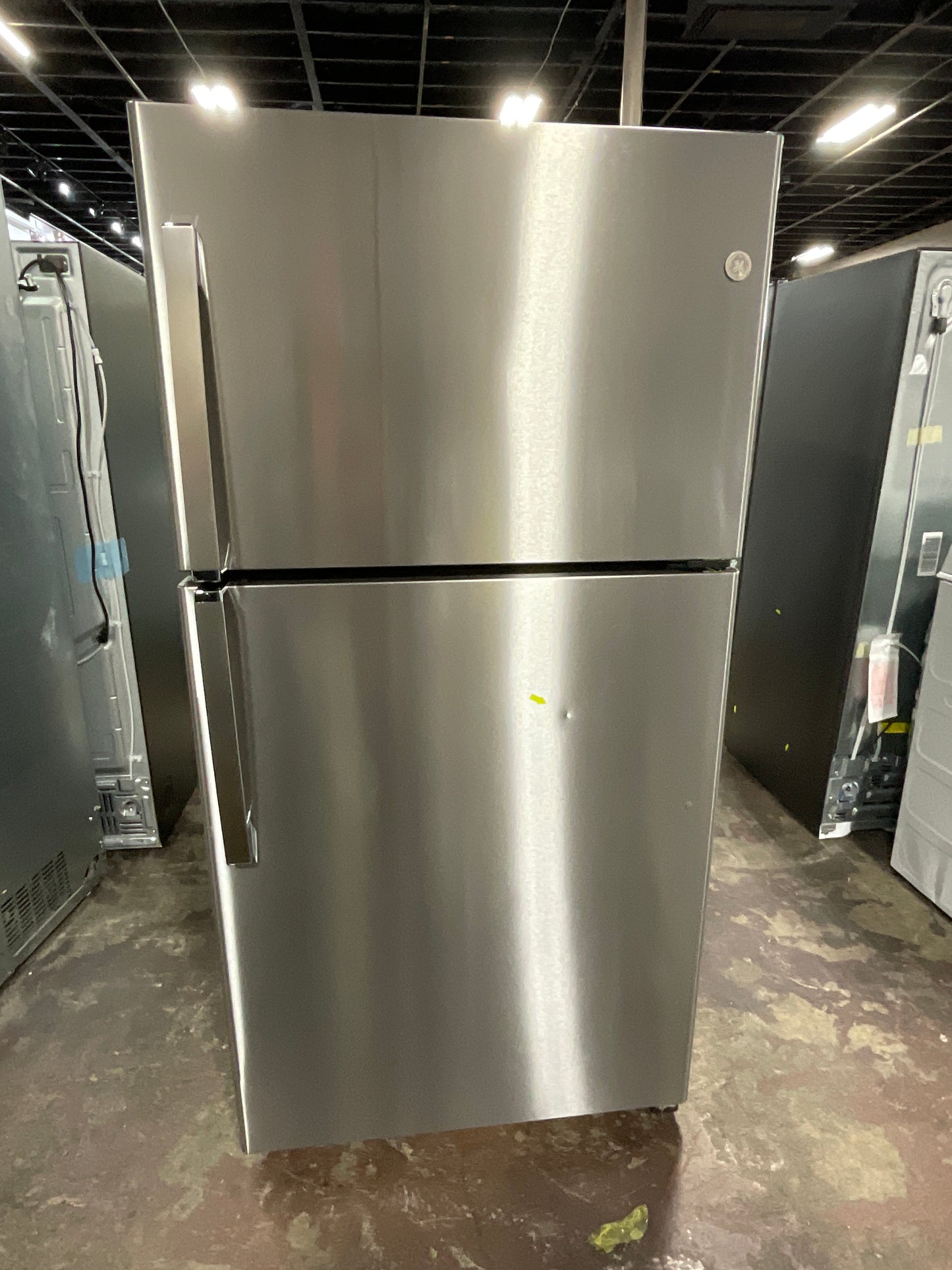 Front view, door closed