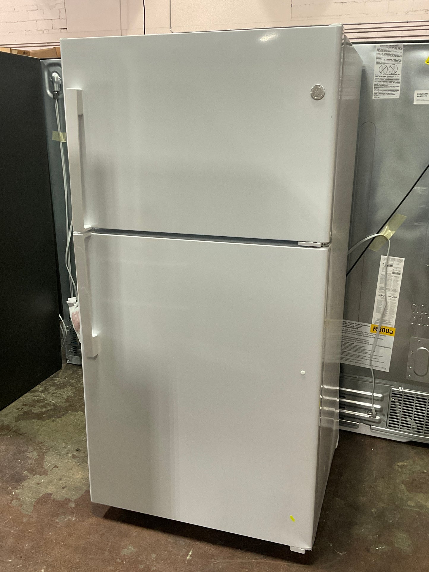 Front view, door closed