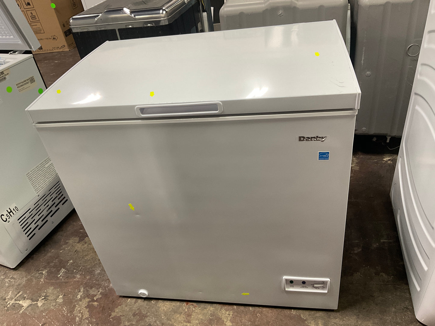 Front view, door closed