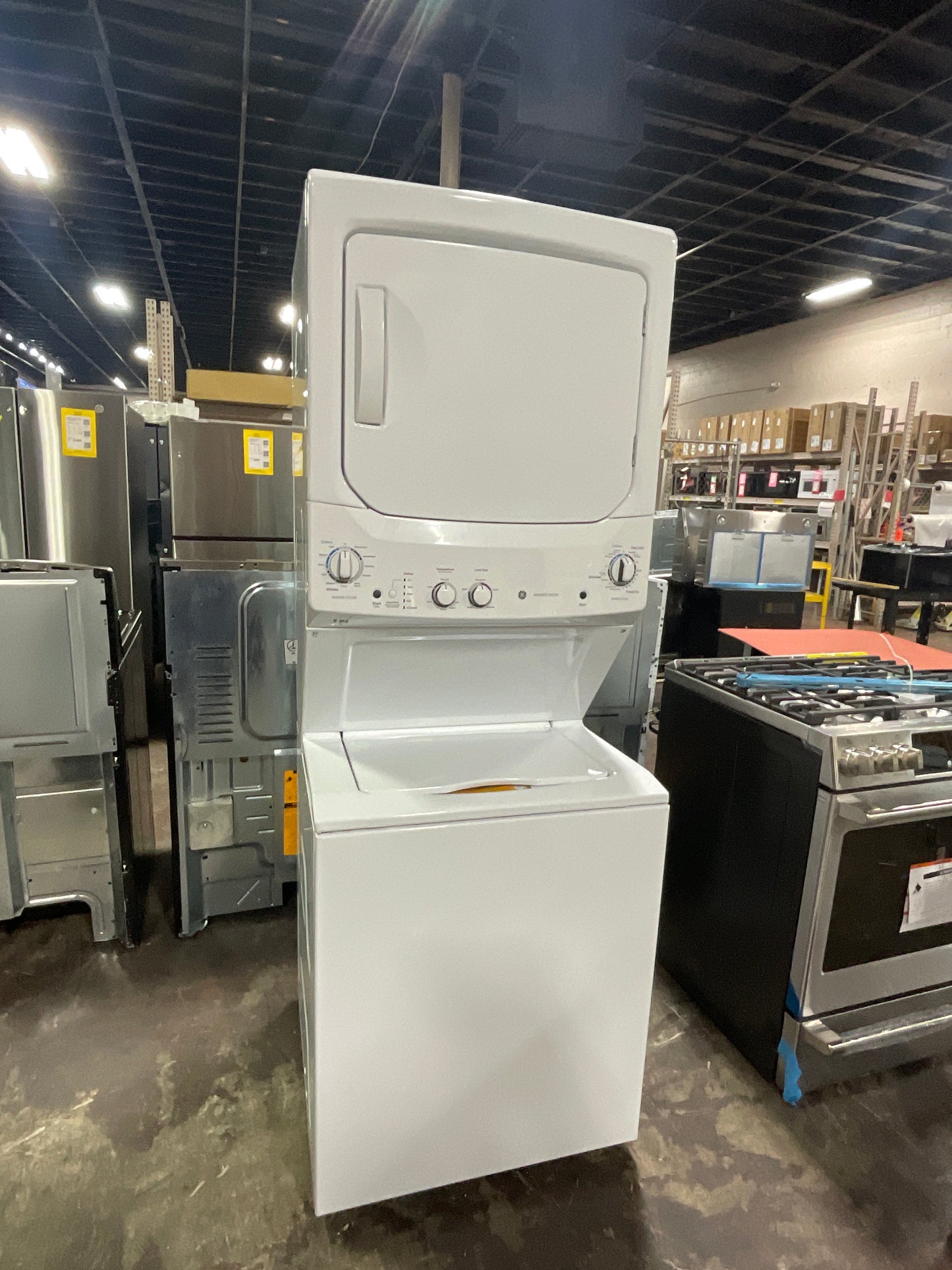 Front view, doors closed