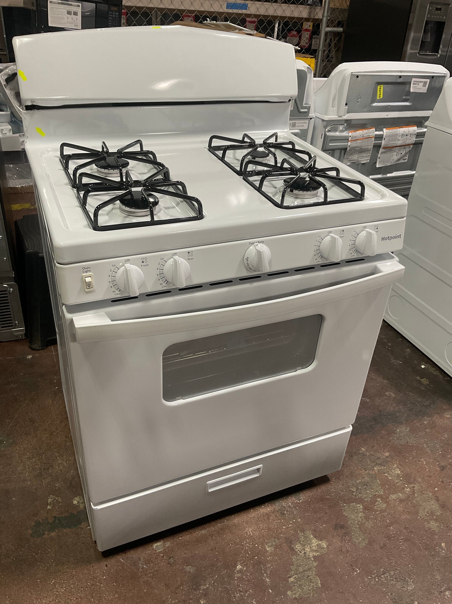 Front view, oven-door closed