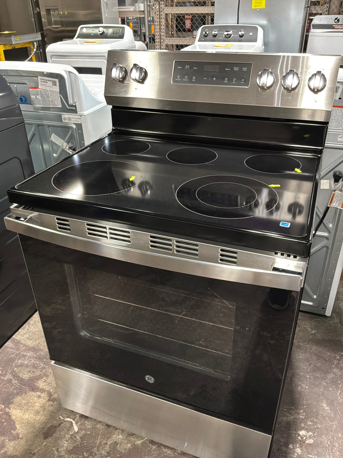 Front view, oven-door closed