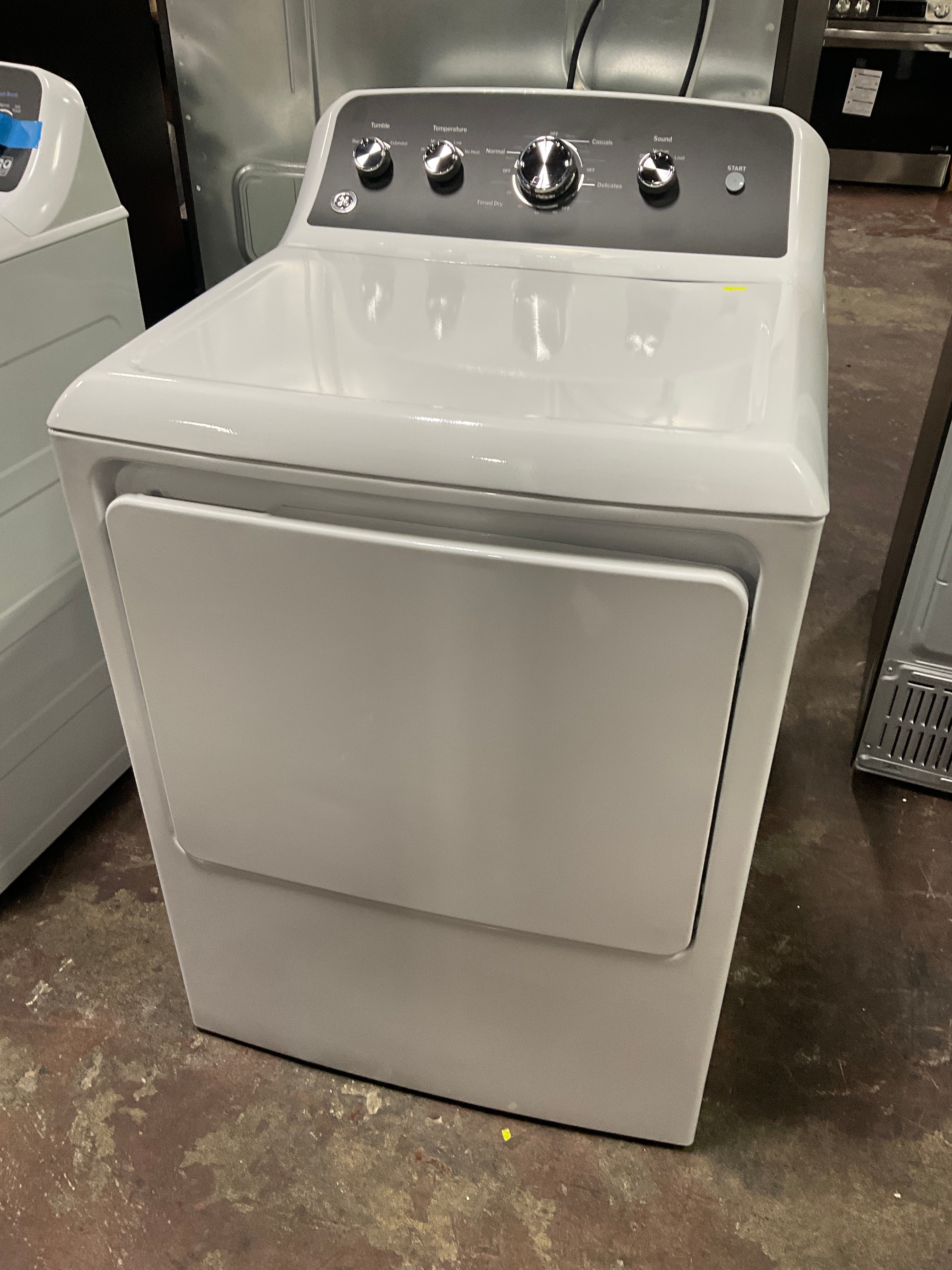 Front view, door closed