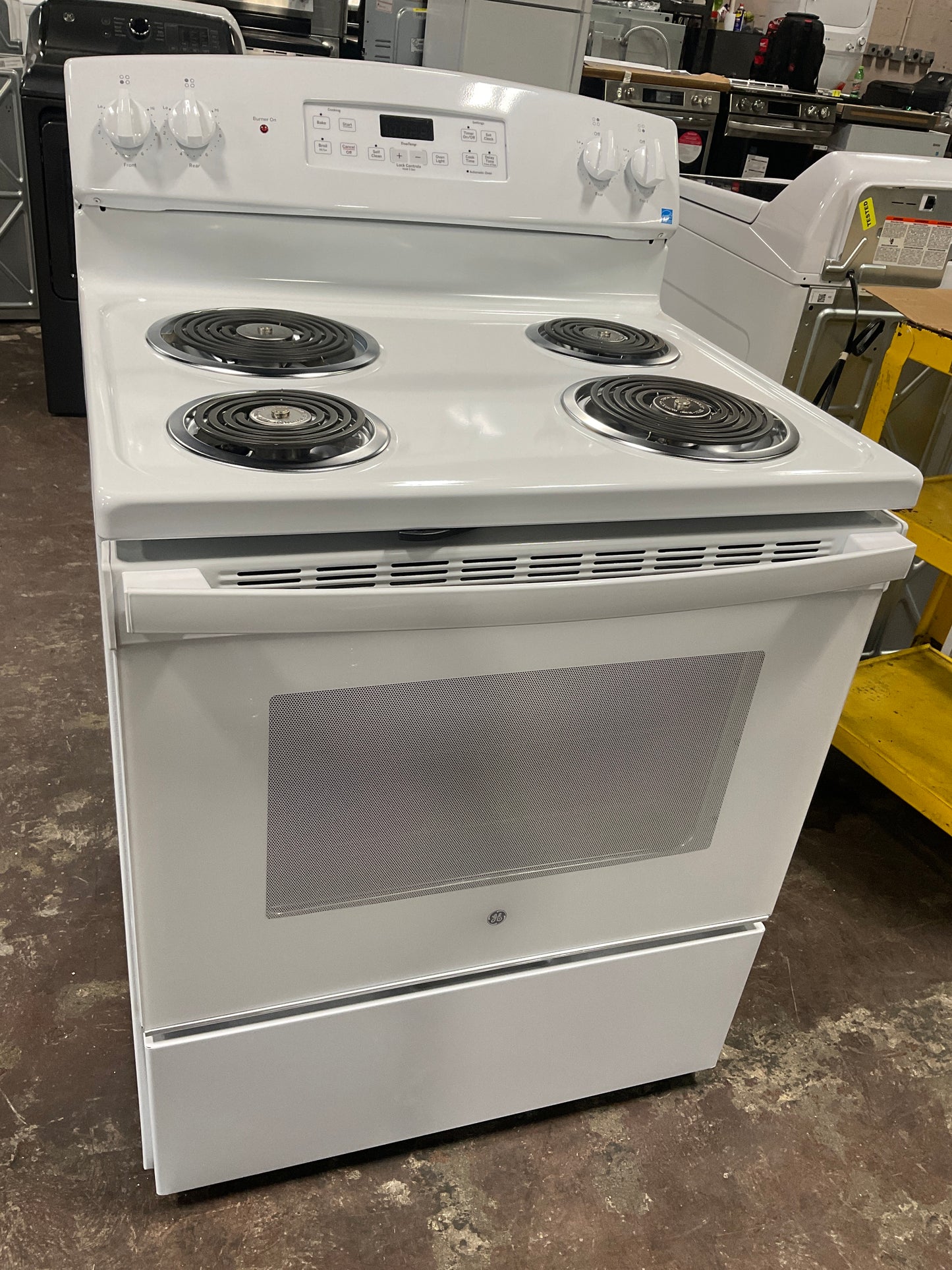 Front view, oven-door closed