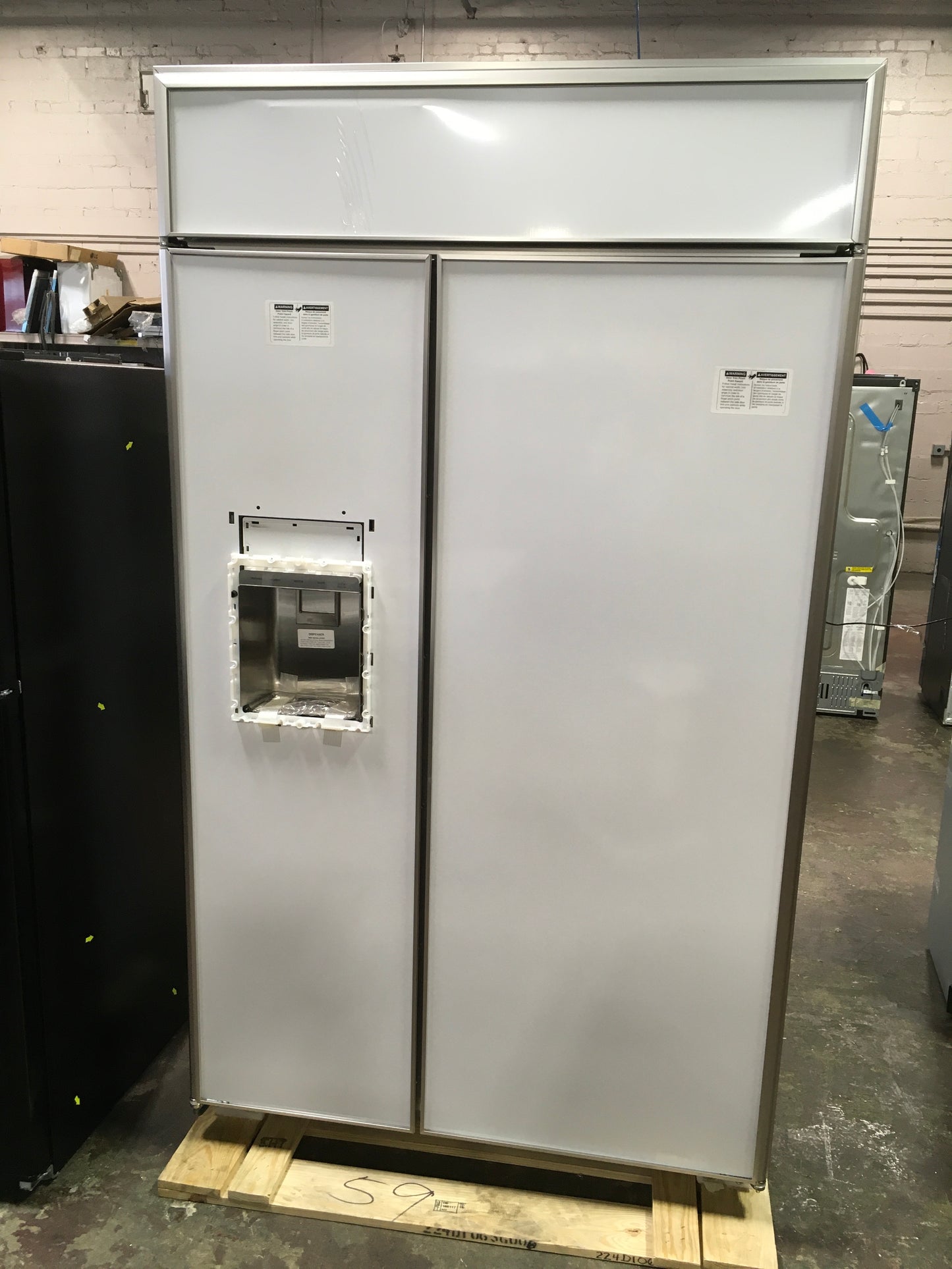 Front view, door closed