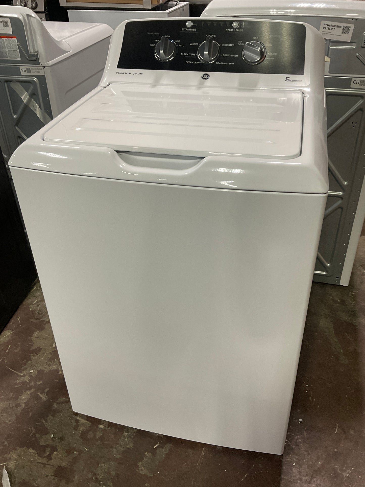 Front view, door closed