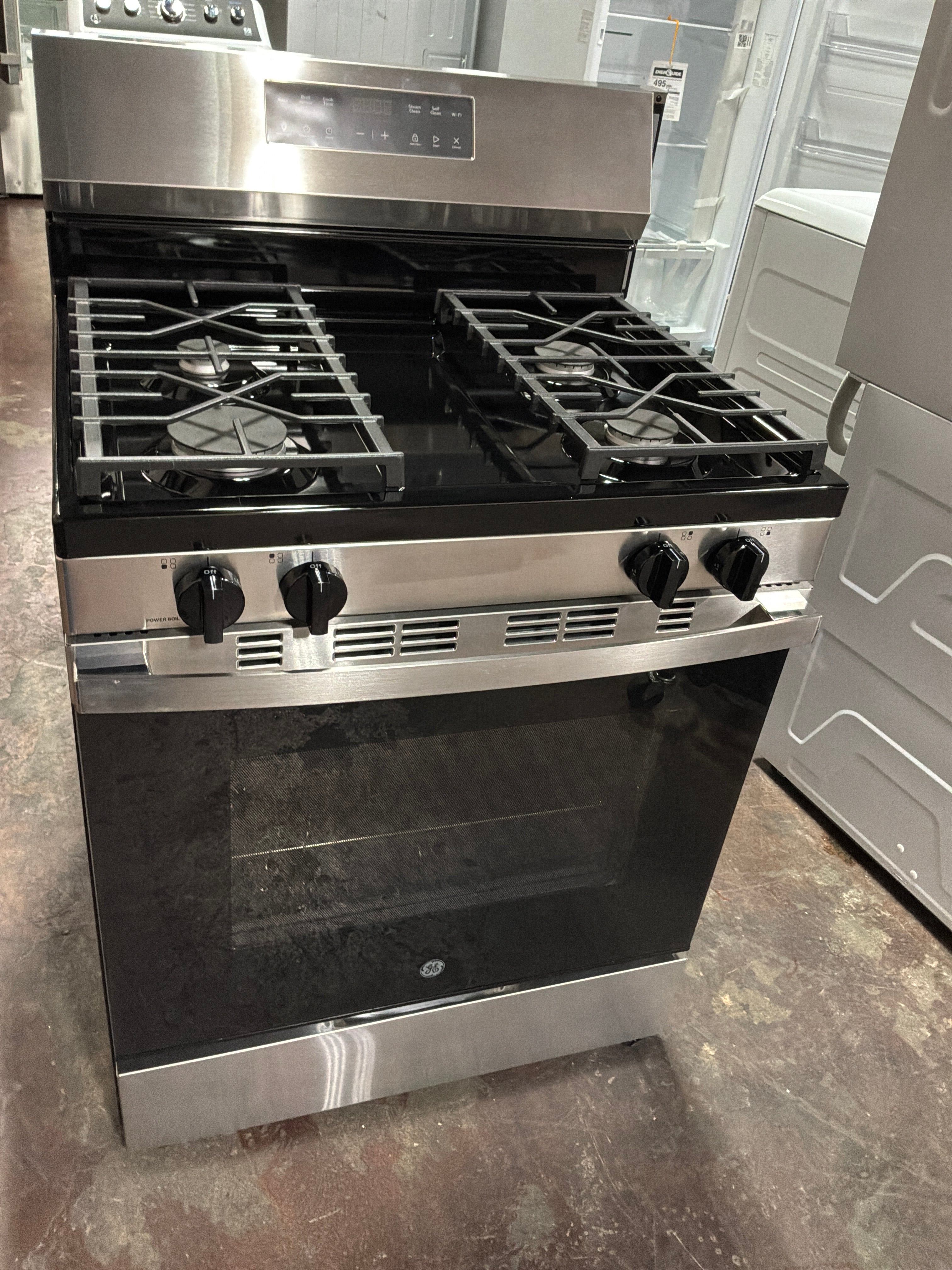 Front view, oven-door closed