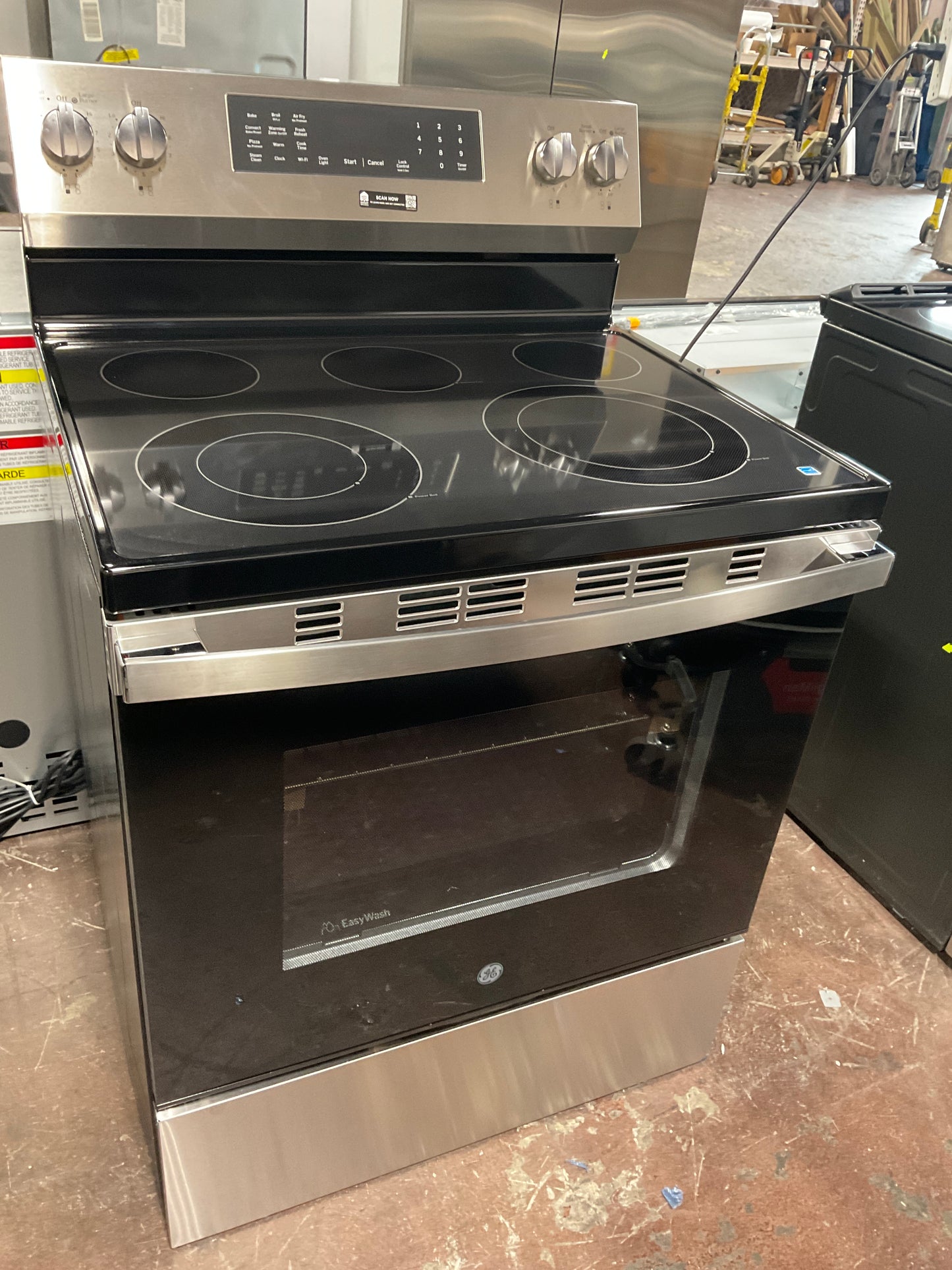 Front view, oven-door closed