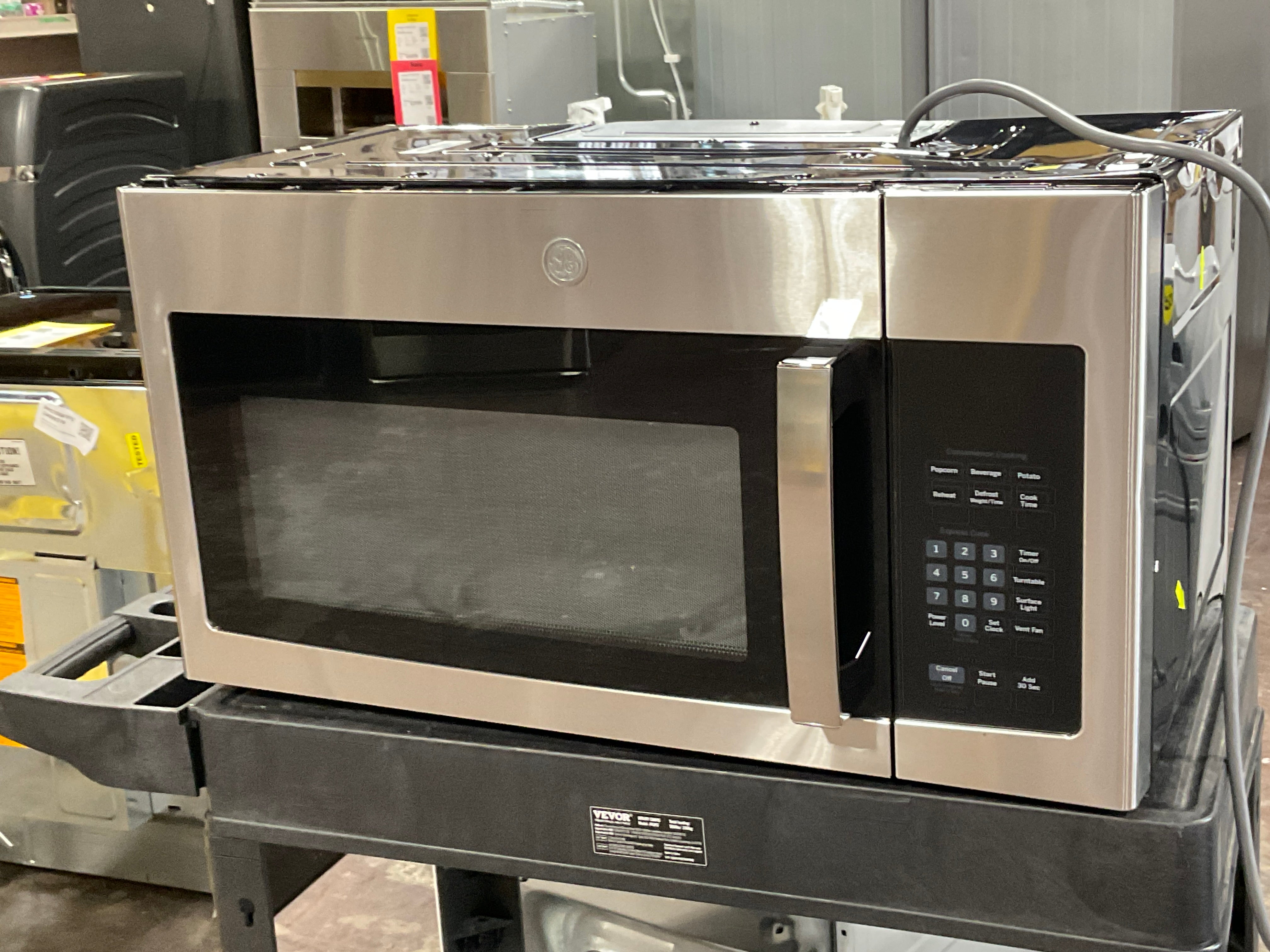 Front view, door closed