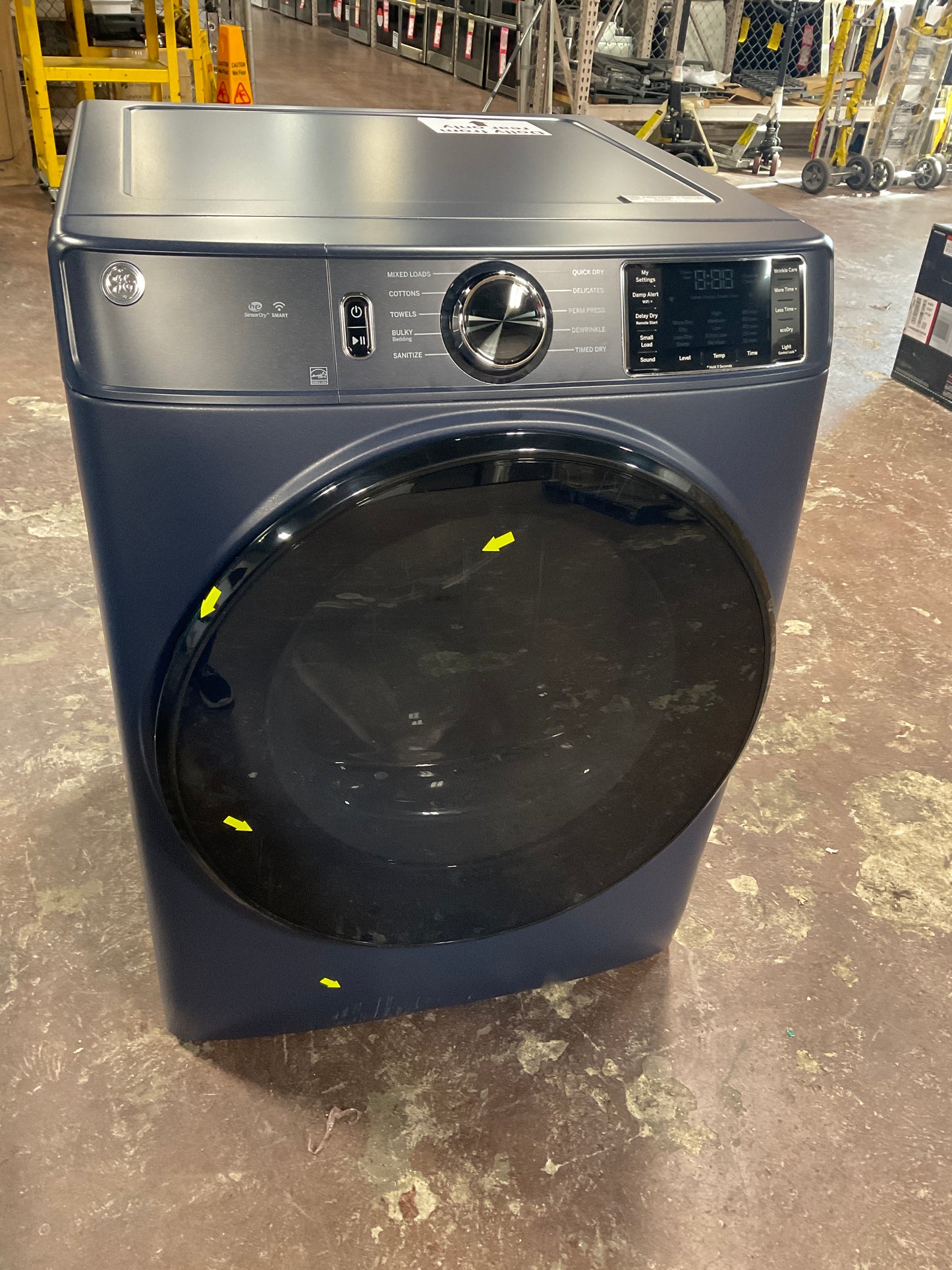 Front view, door closed