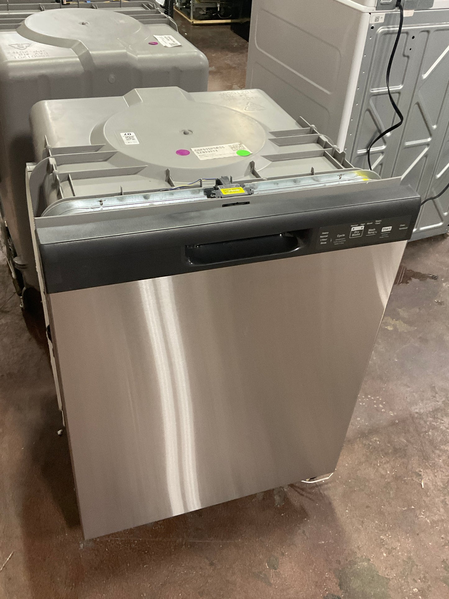 Front view, doors closed