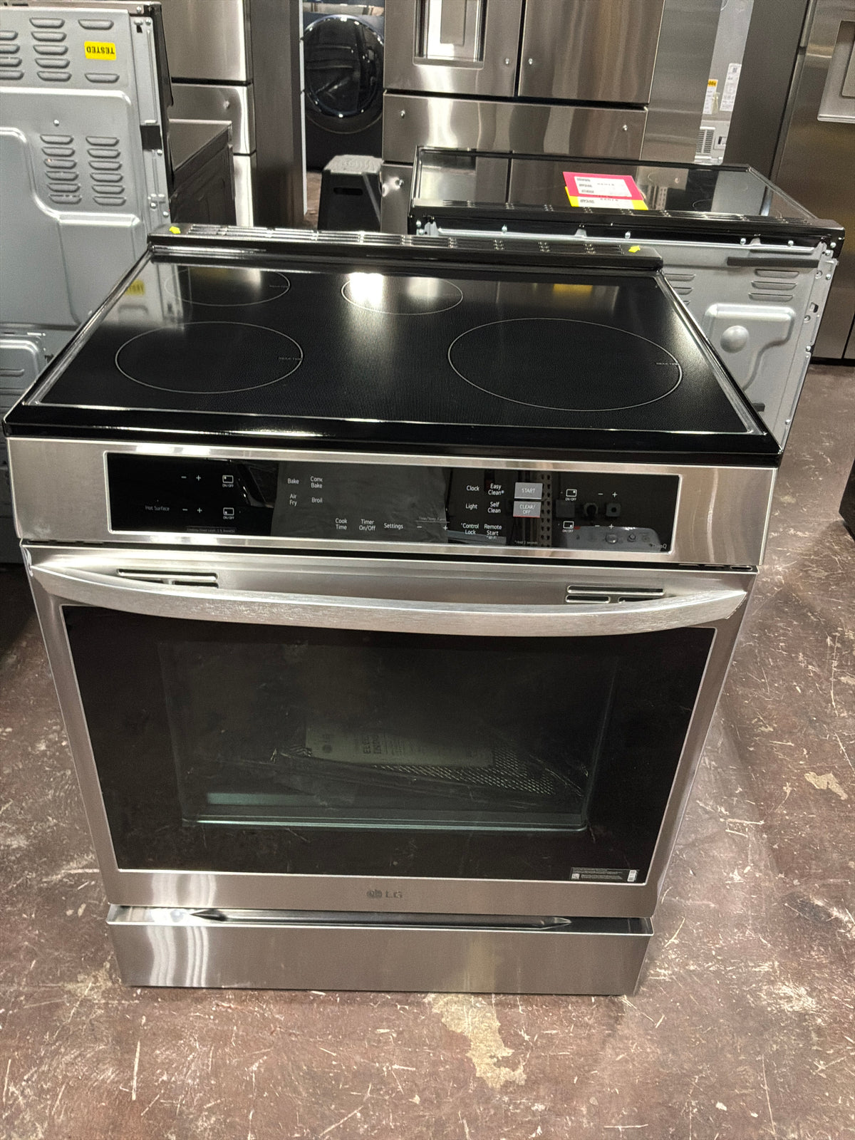 Front view, oven-door closed