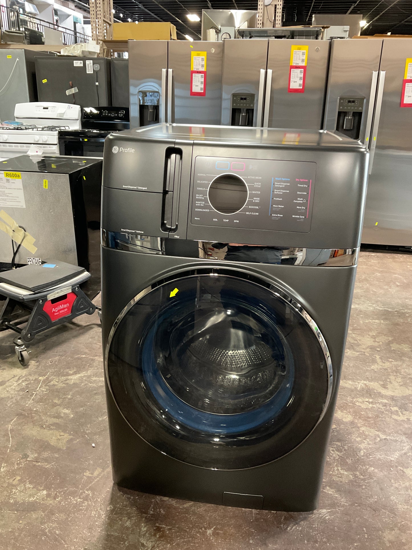 Front view, doors closed