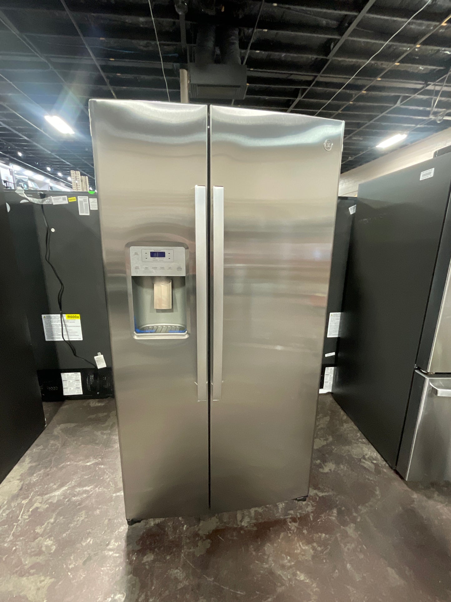 Front view, door closed