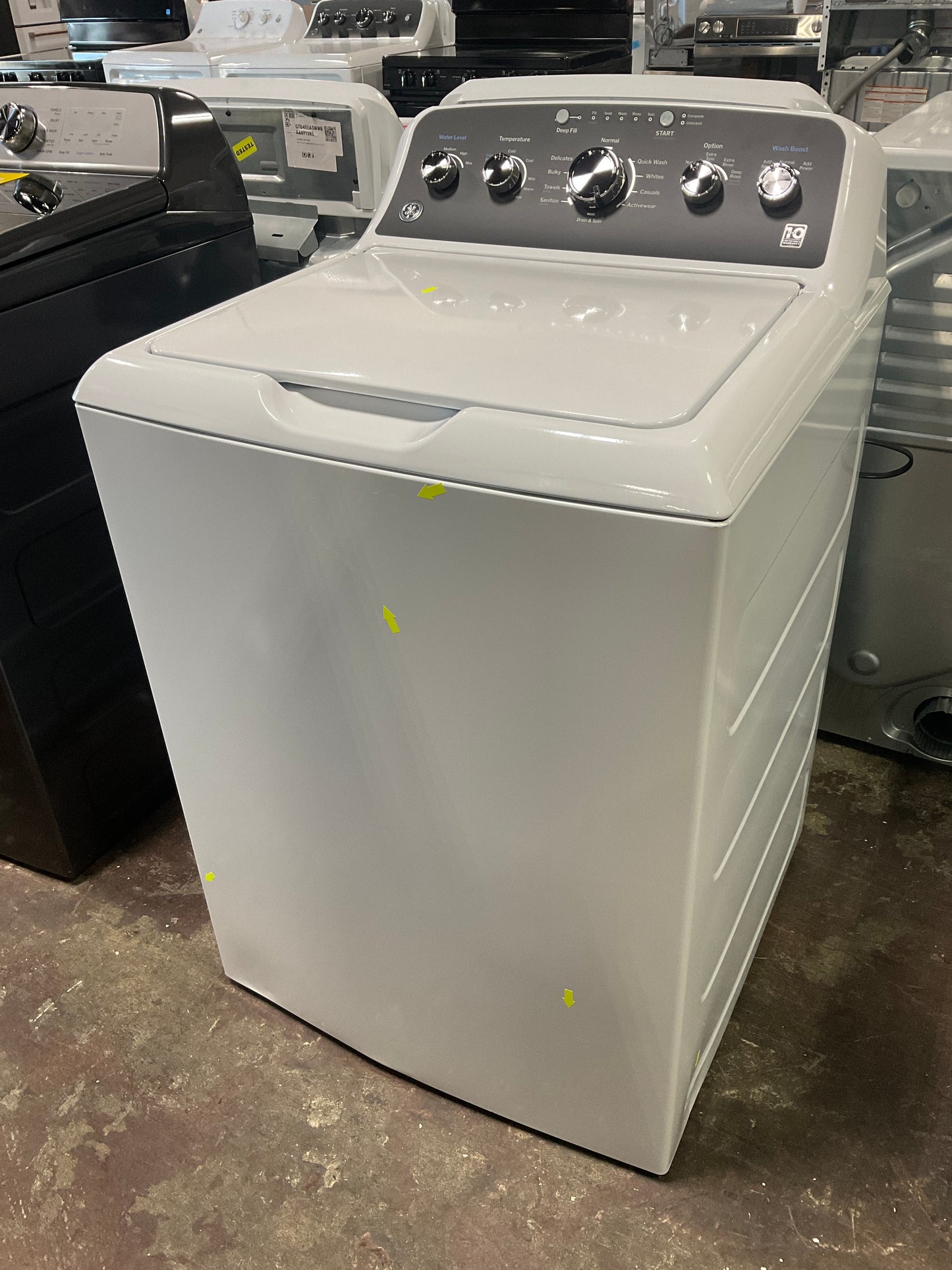 Front view, door closed