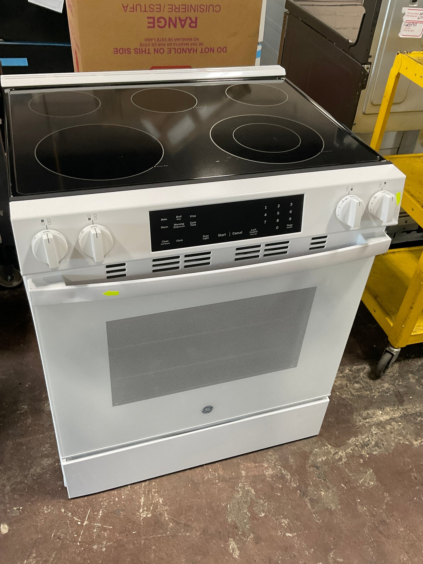Front view, oven-door closed