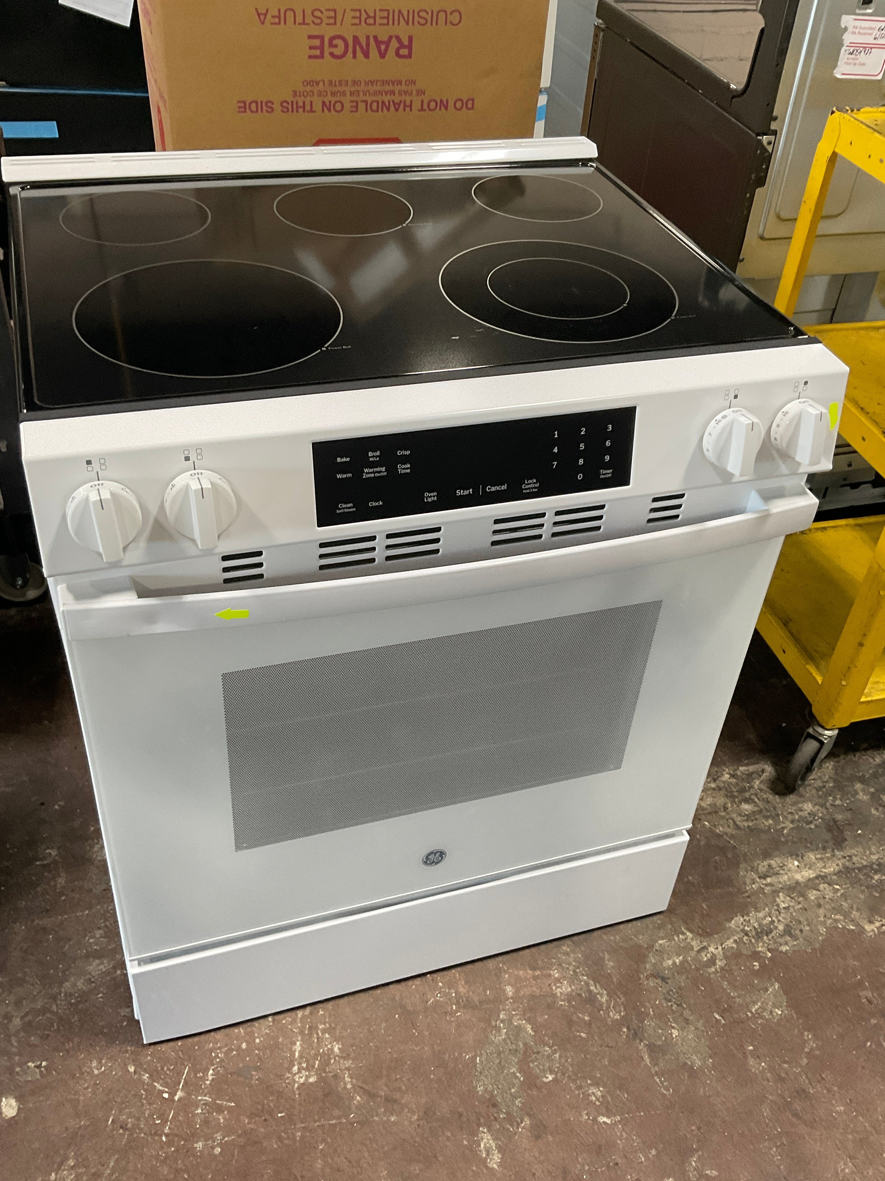 Front view, oven-door closed