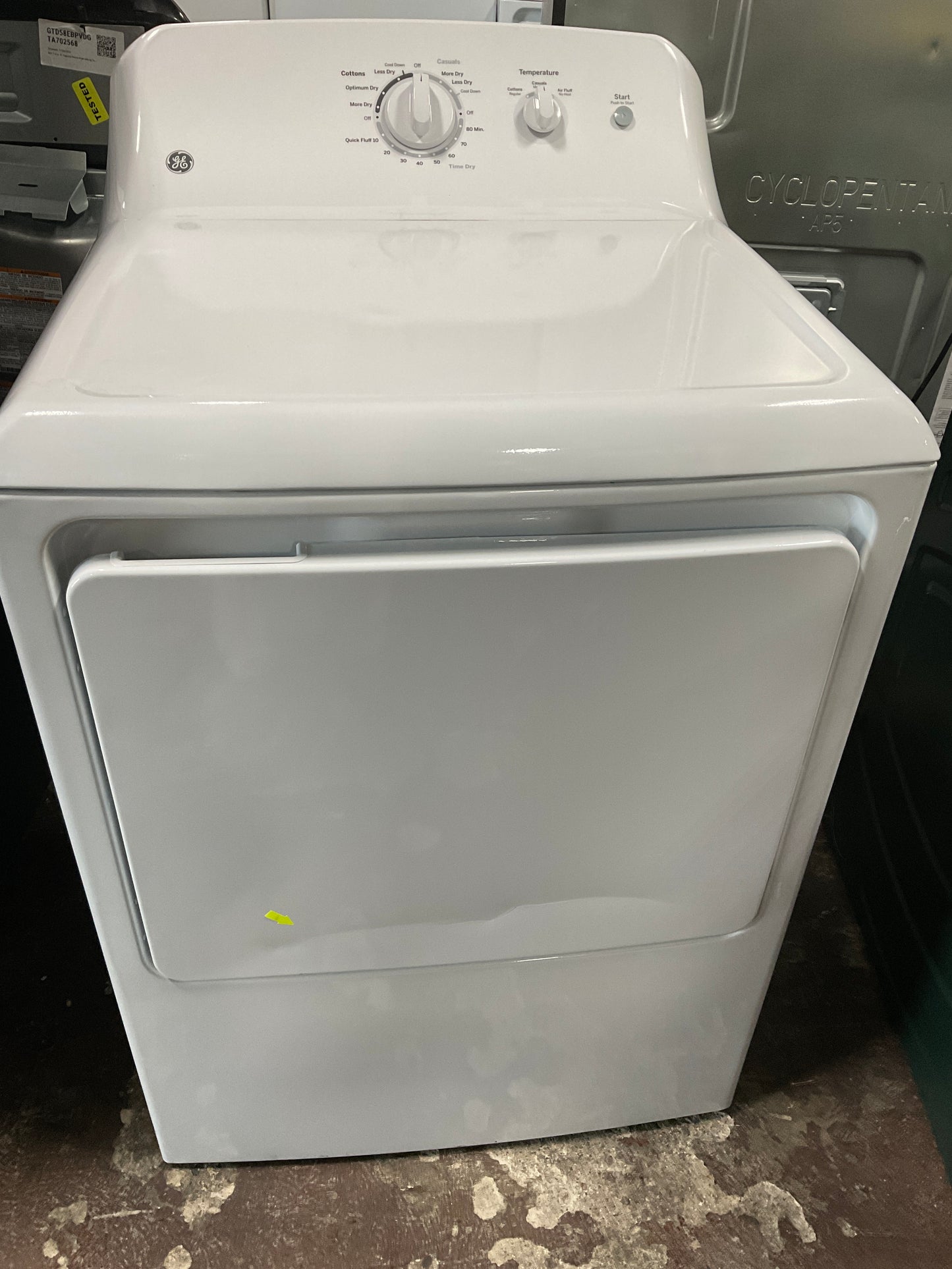 Front view, door closed