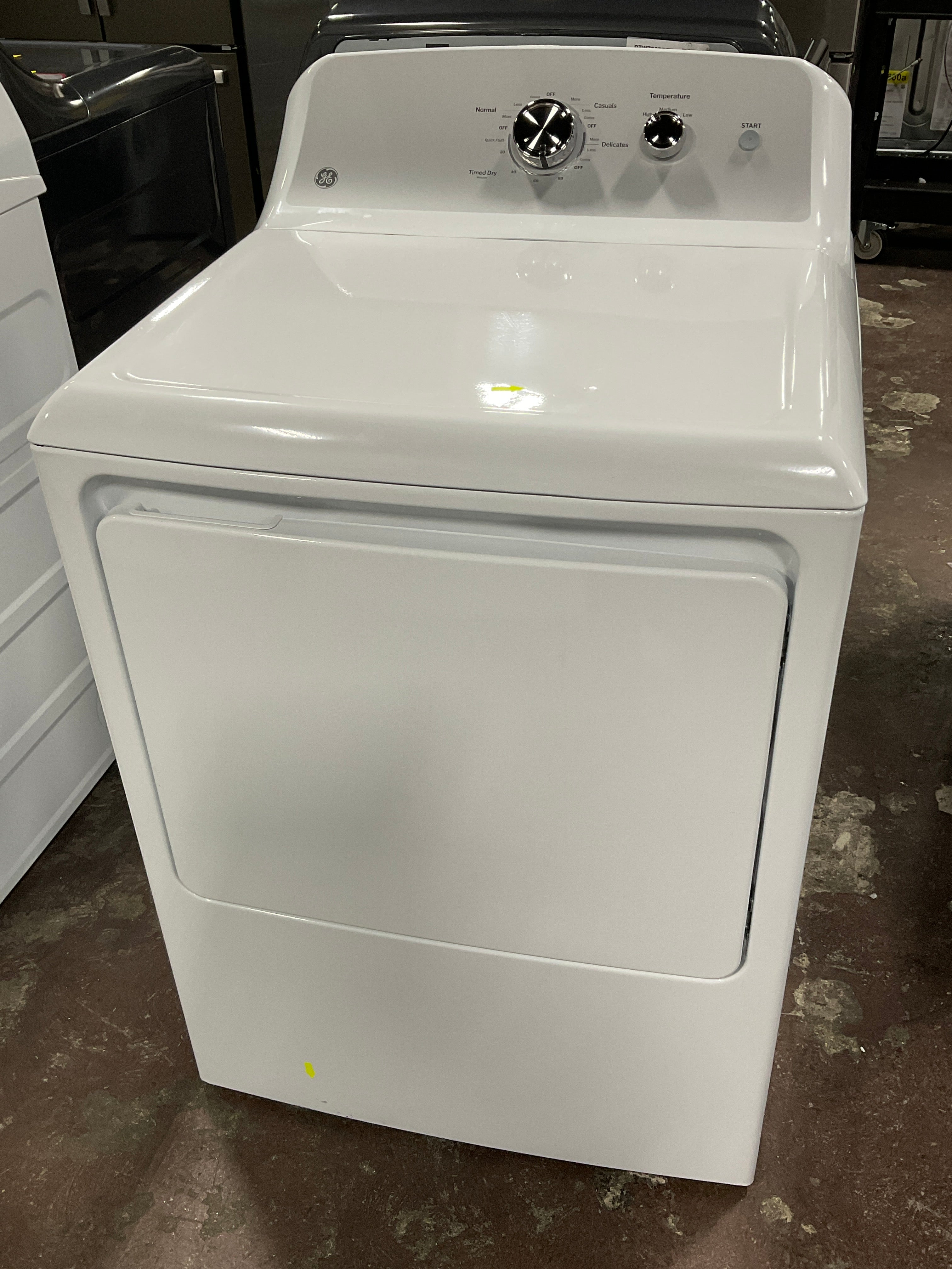 Front view, door closed