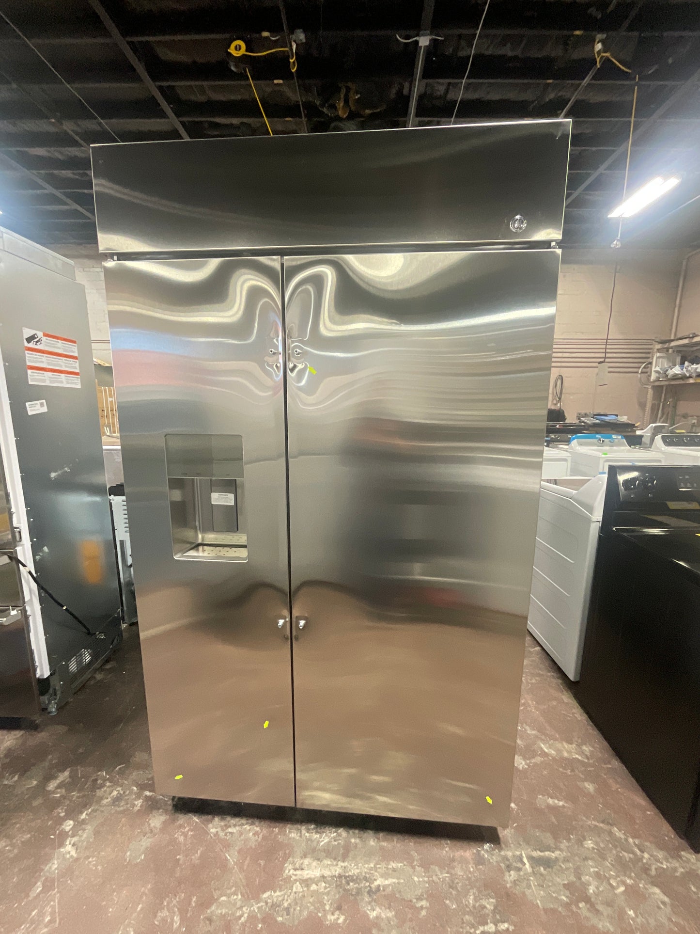 Front view, door closed