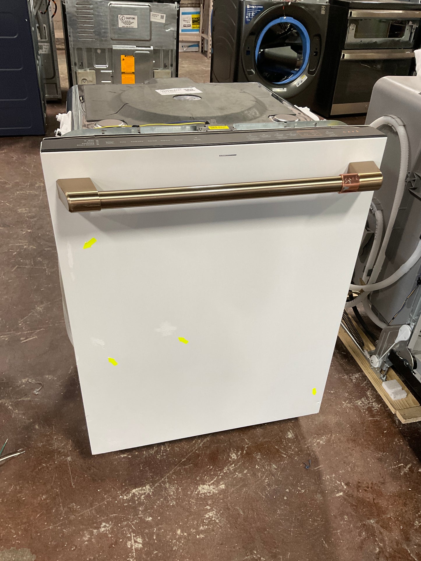 Front view, doors closed