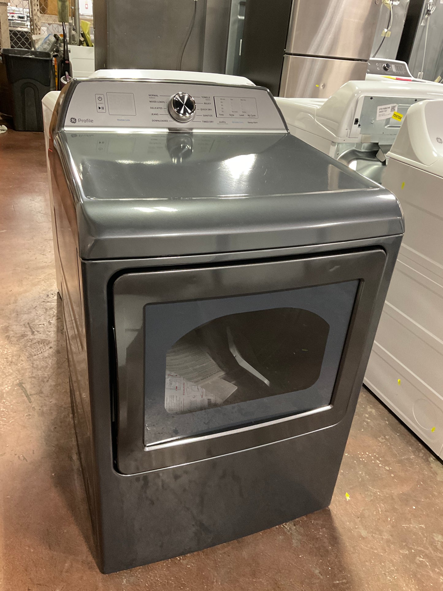 Front view, door closed