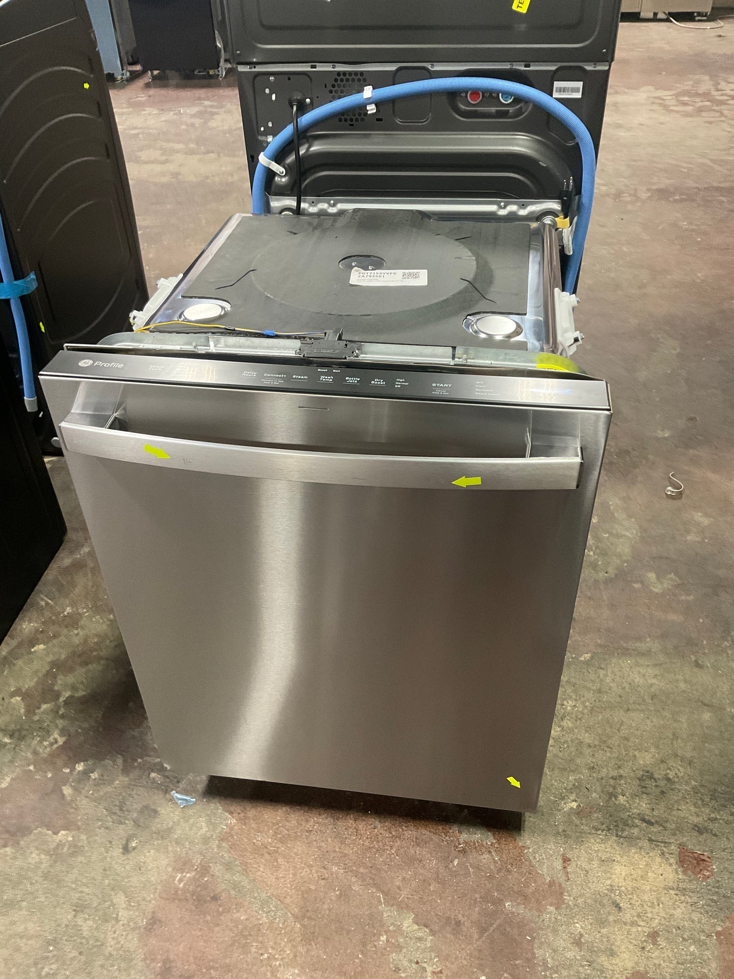 Front view, doors closed