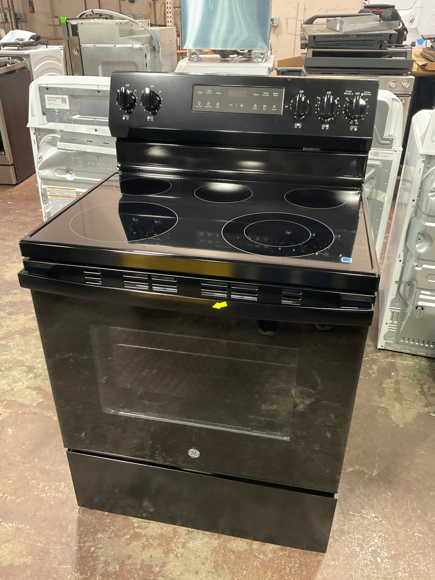 Front view, oven-door closed
