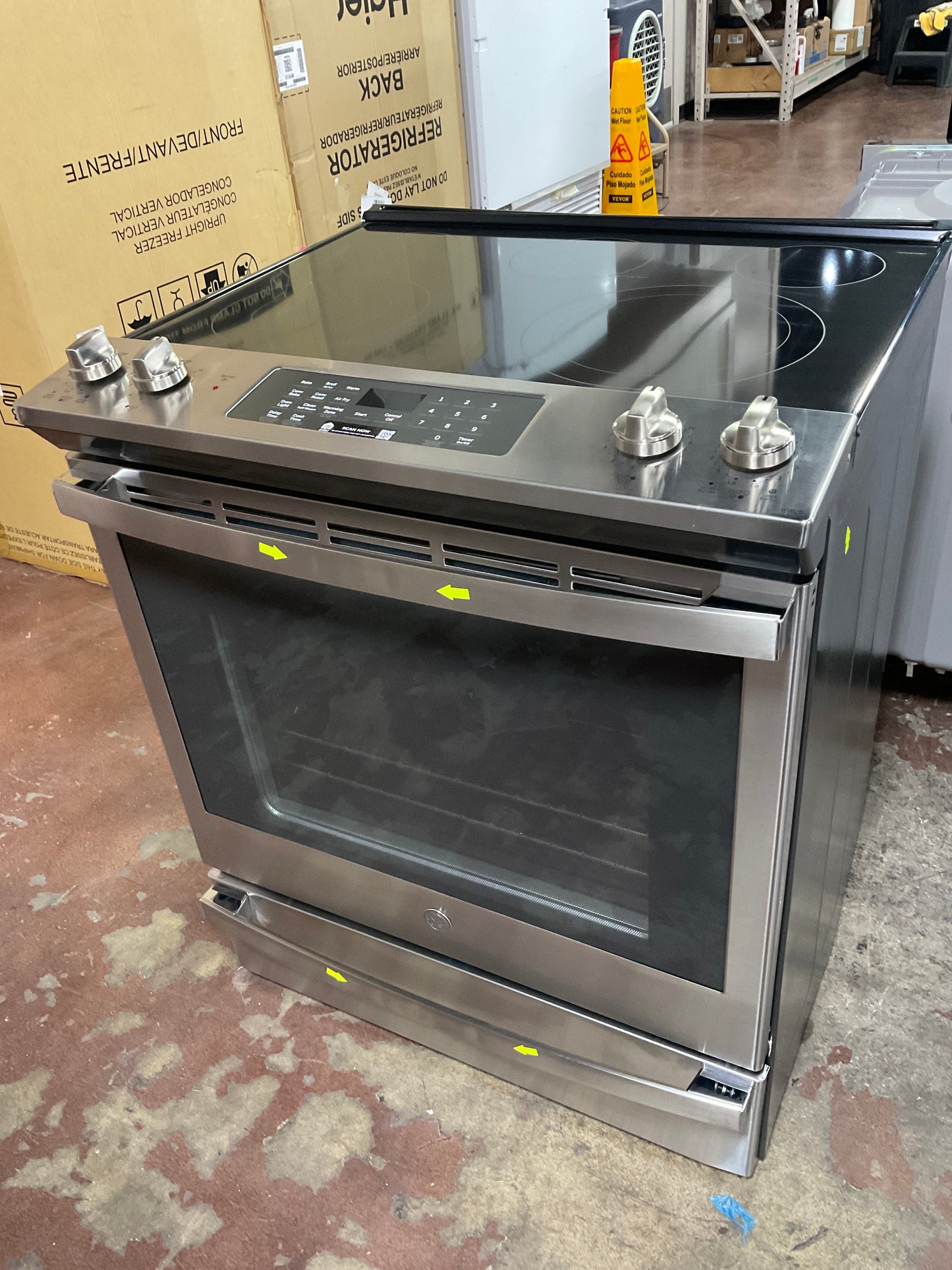 Front view, oven-door closed