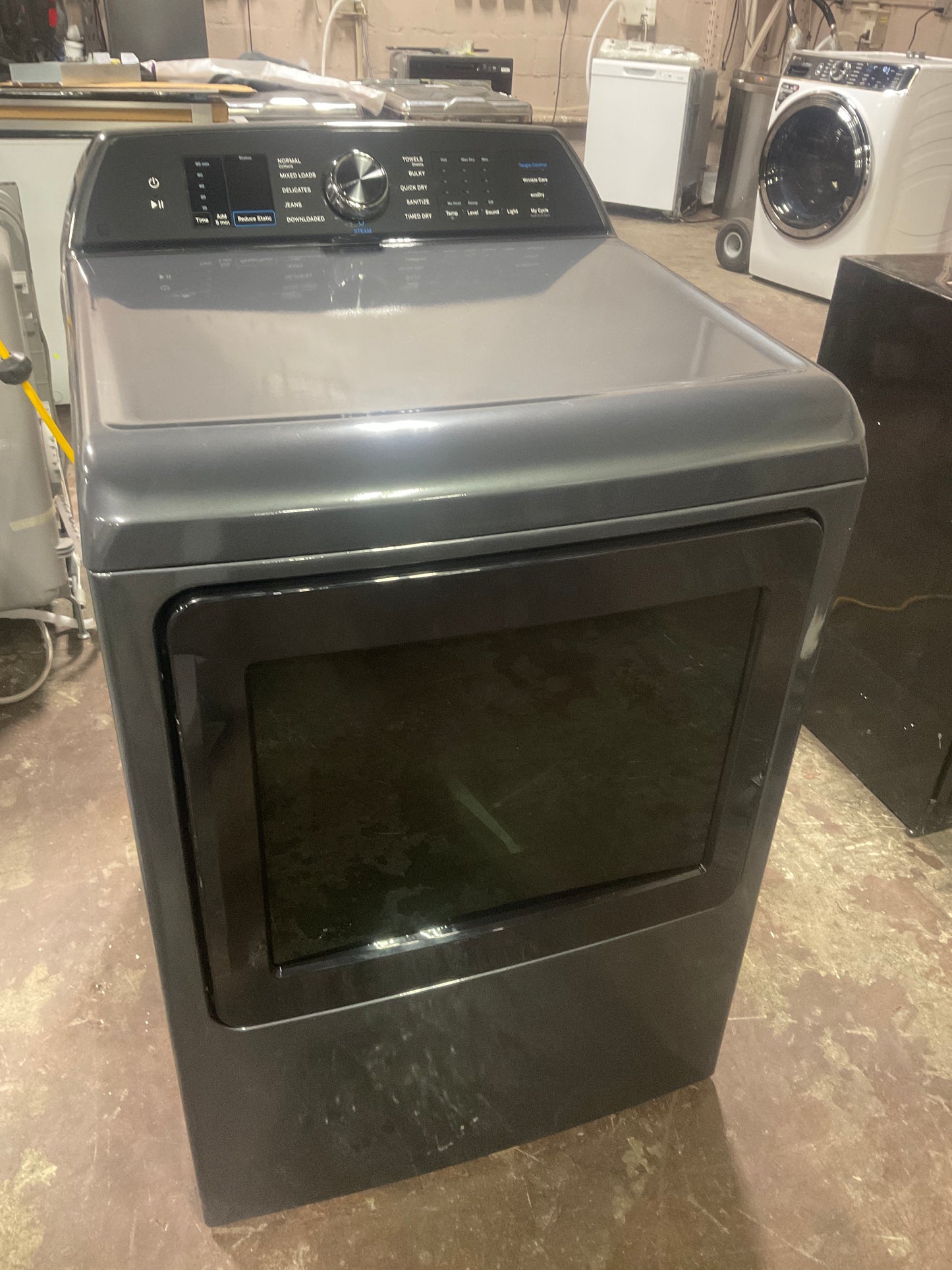 Front view, door closed