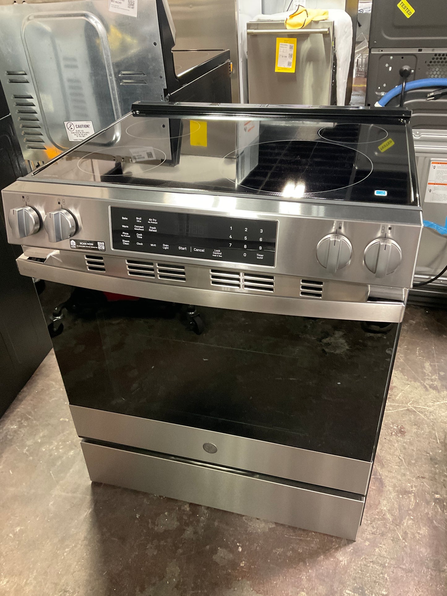 Front view, oven-door closed