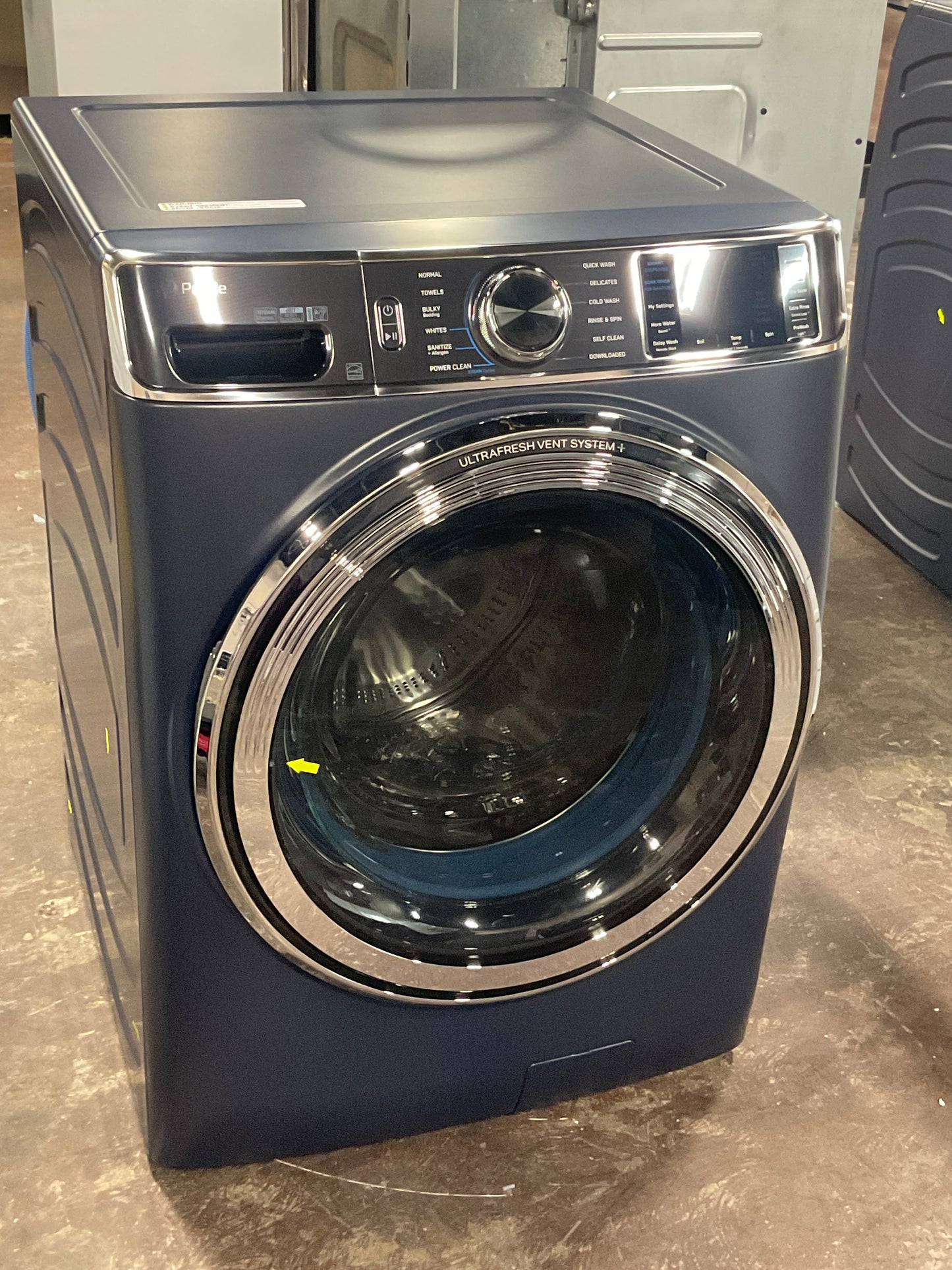 Front view, door closed