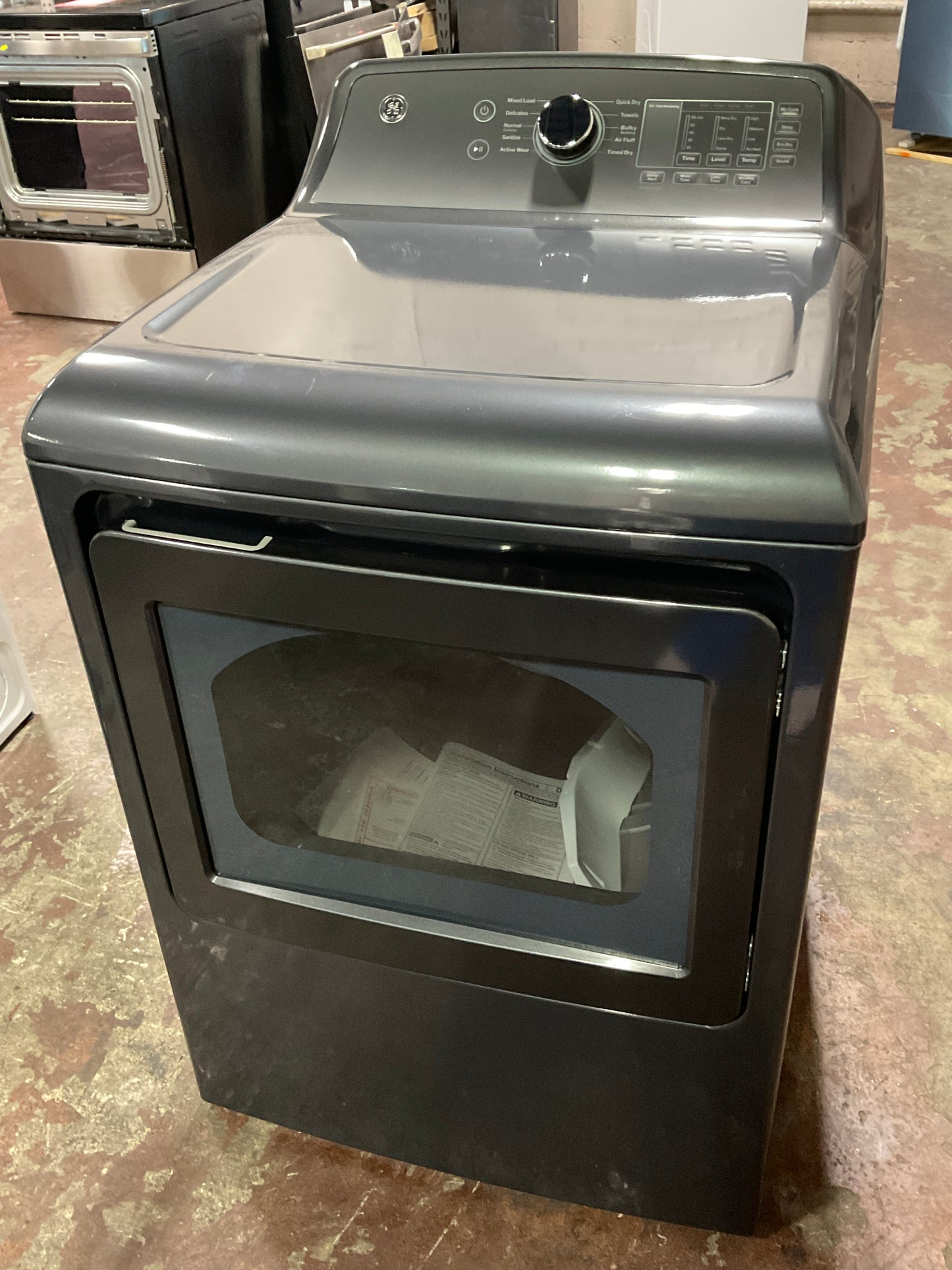 Front view, door closed