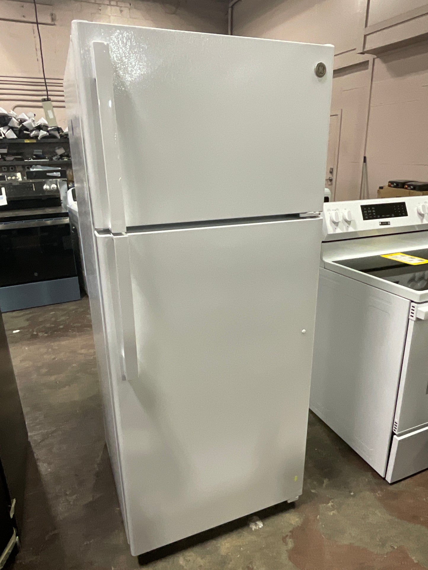 Front view, door closed