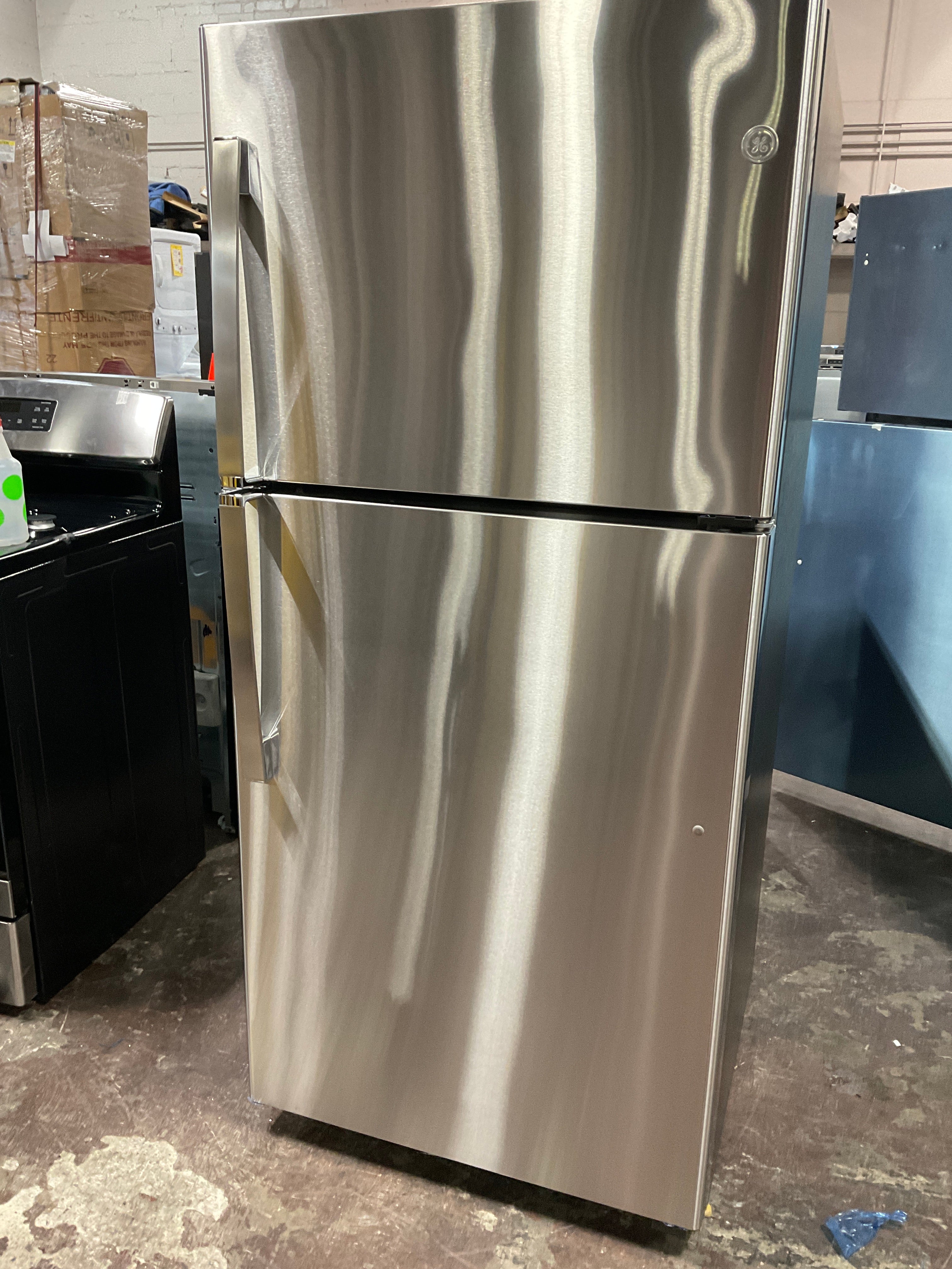 Front view, door closed