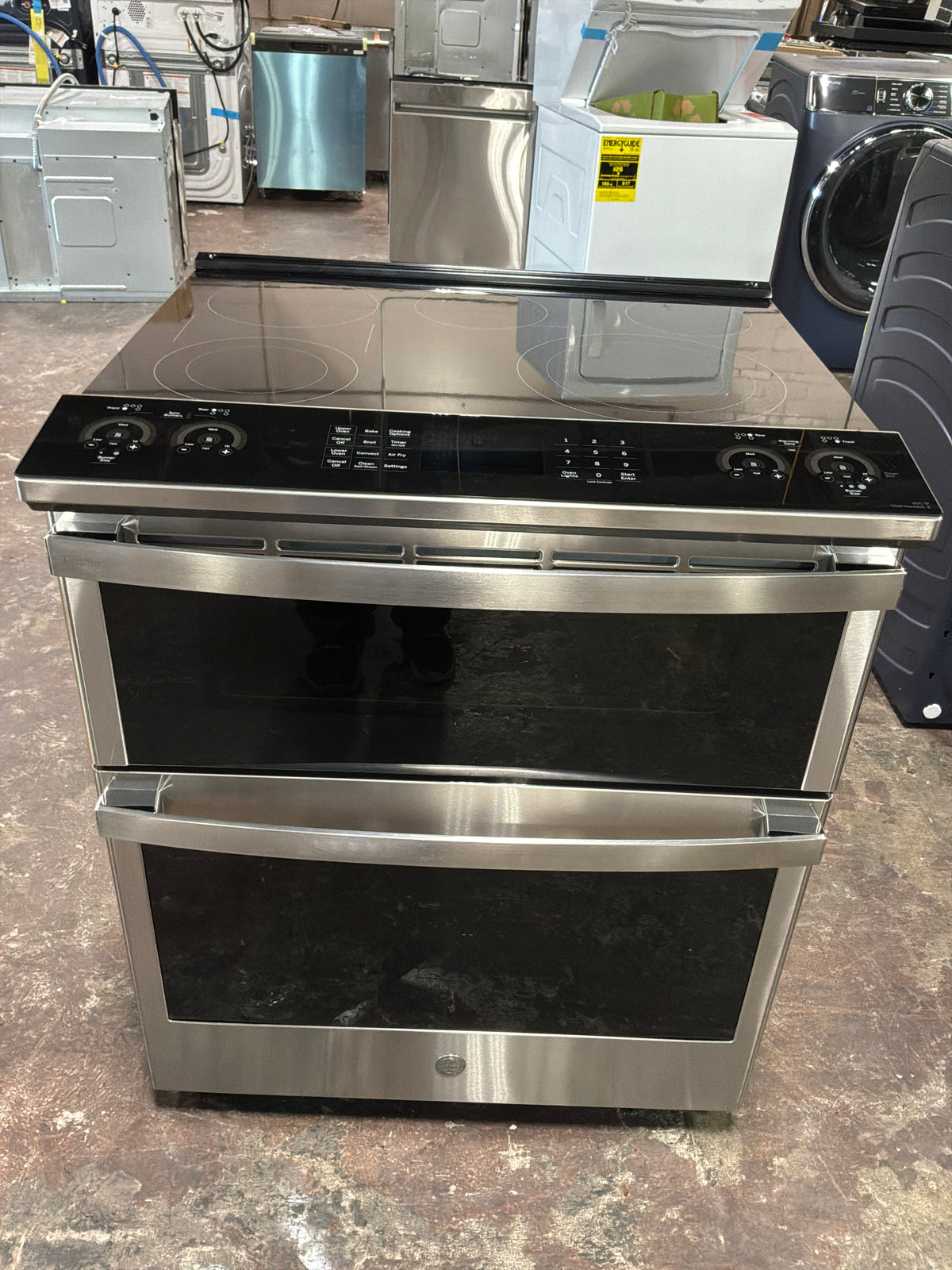 Front view, oven-door closed