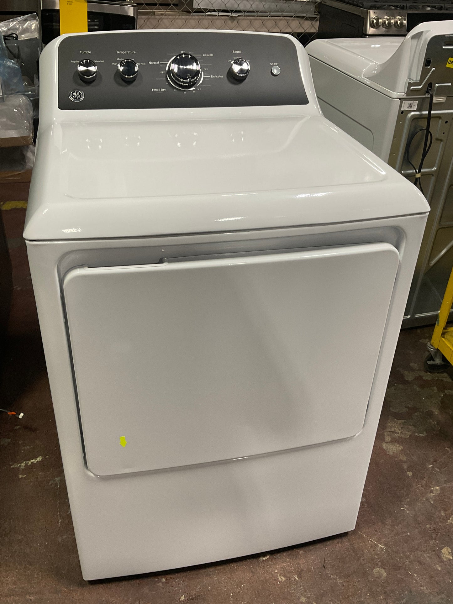 Front view, door closed