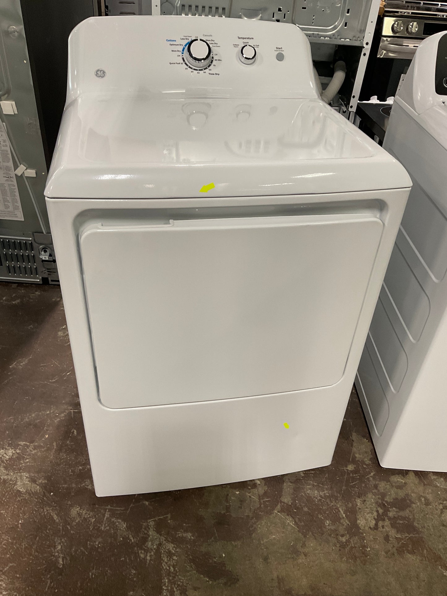 Front view, door closed