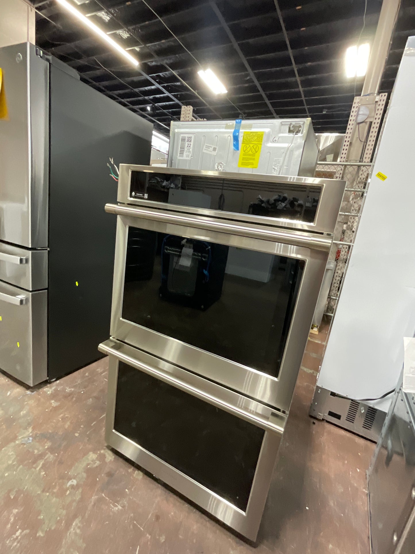 Front view, door closed